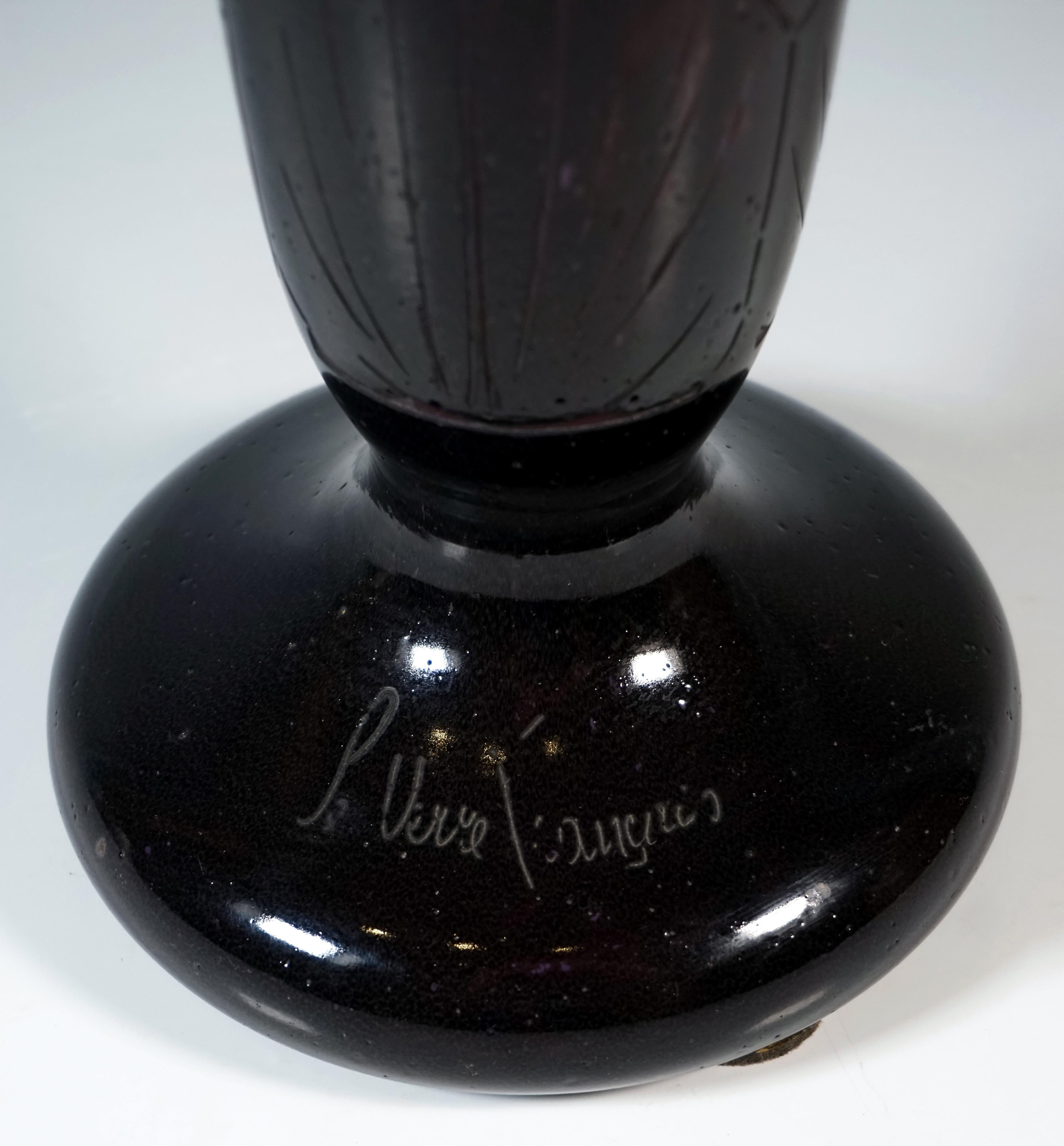 Etched Large Art Déco Cameo Vase 'Dahlia', By Charles Schneider, France, 1923-1926 For Sale