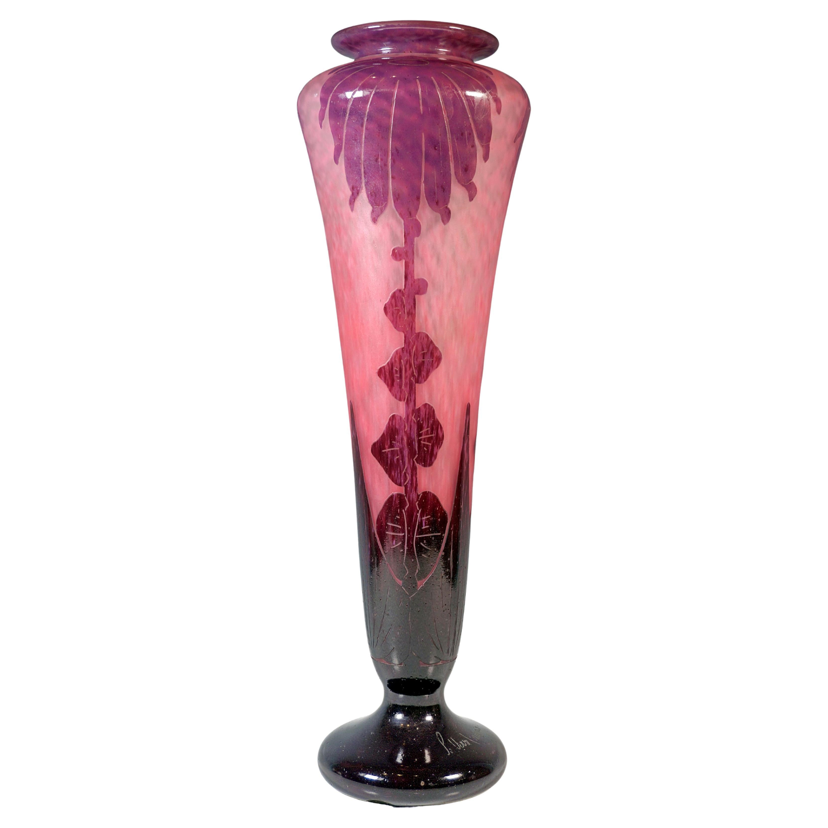 Large Art Déco Cameo Vase 'Dahlia', By Charles Schneider, France, 1923-1926 For Sale