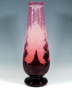 Large Art Deco Cameo Vase, Dahlias, Charles Schneider, France, 1923-1926