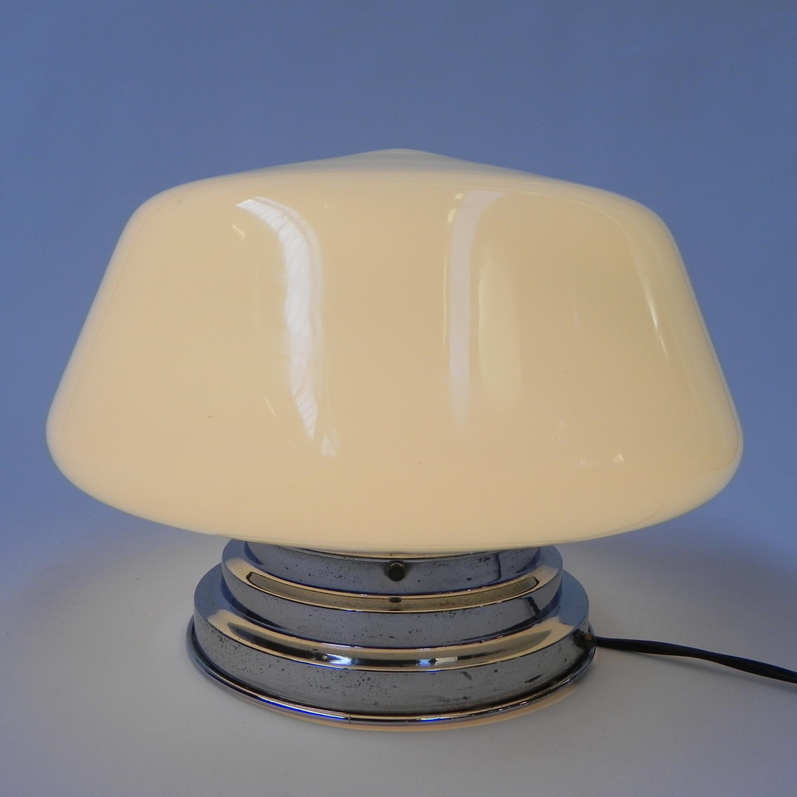 Large Art Deco ceiling lamp For Sale 1