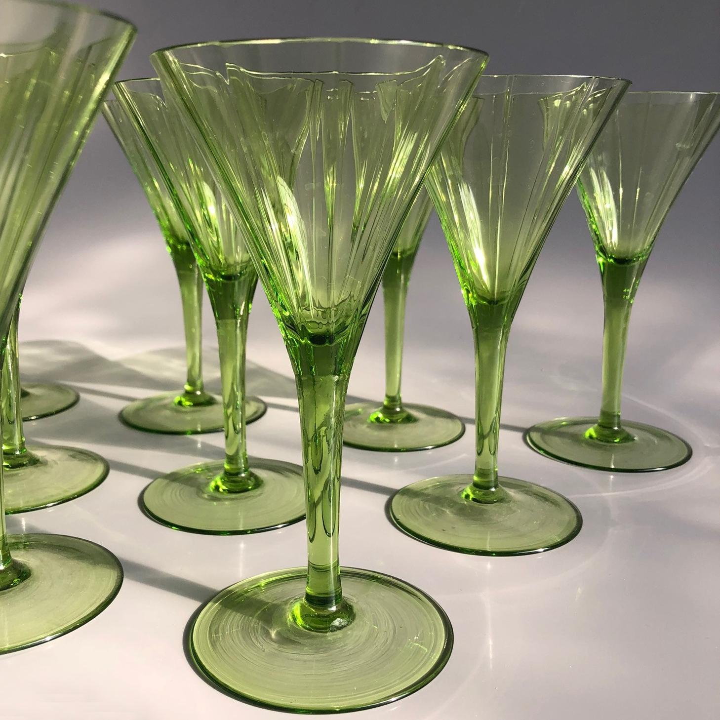 Large Art Deco Champagne&White&Red Wine&Water Set in Green Glass Austria, 1920s For Sale 13