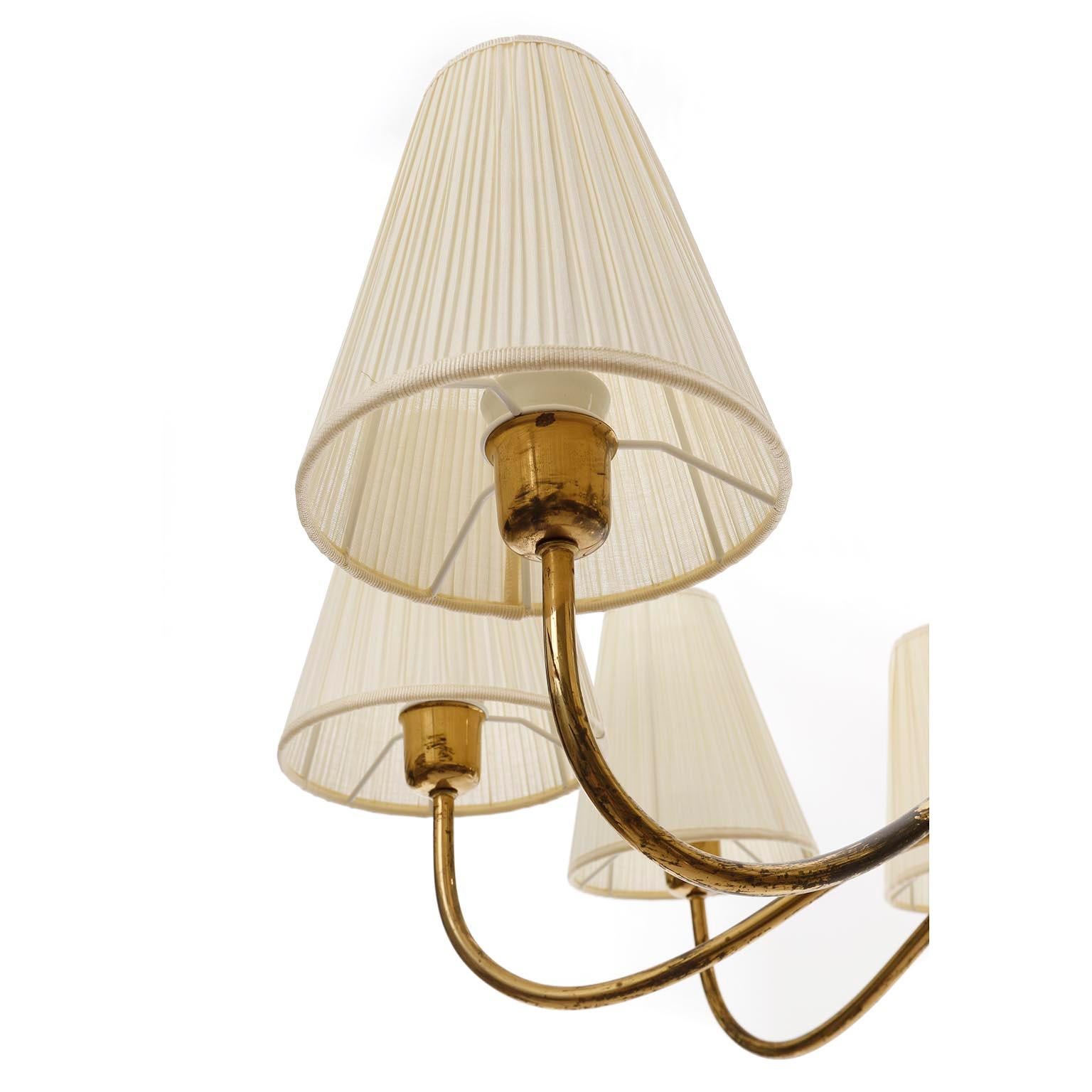 Large Art Deco Chandelier Pendant Light, Wood Brass Cream Fabric Shades, 1930s For Sale 2