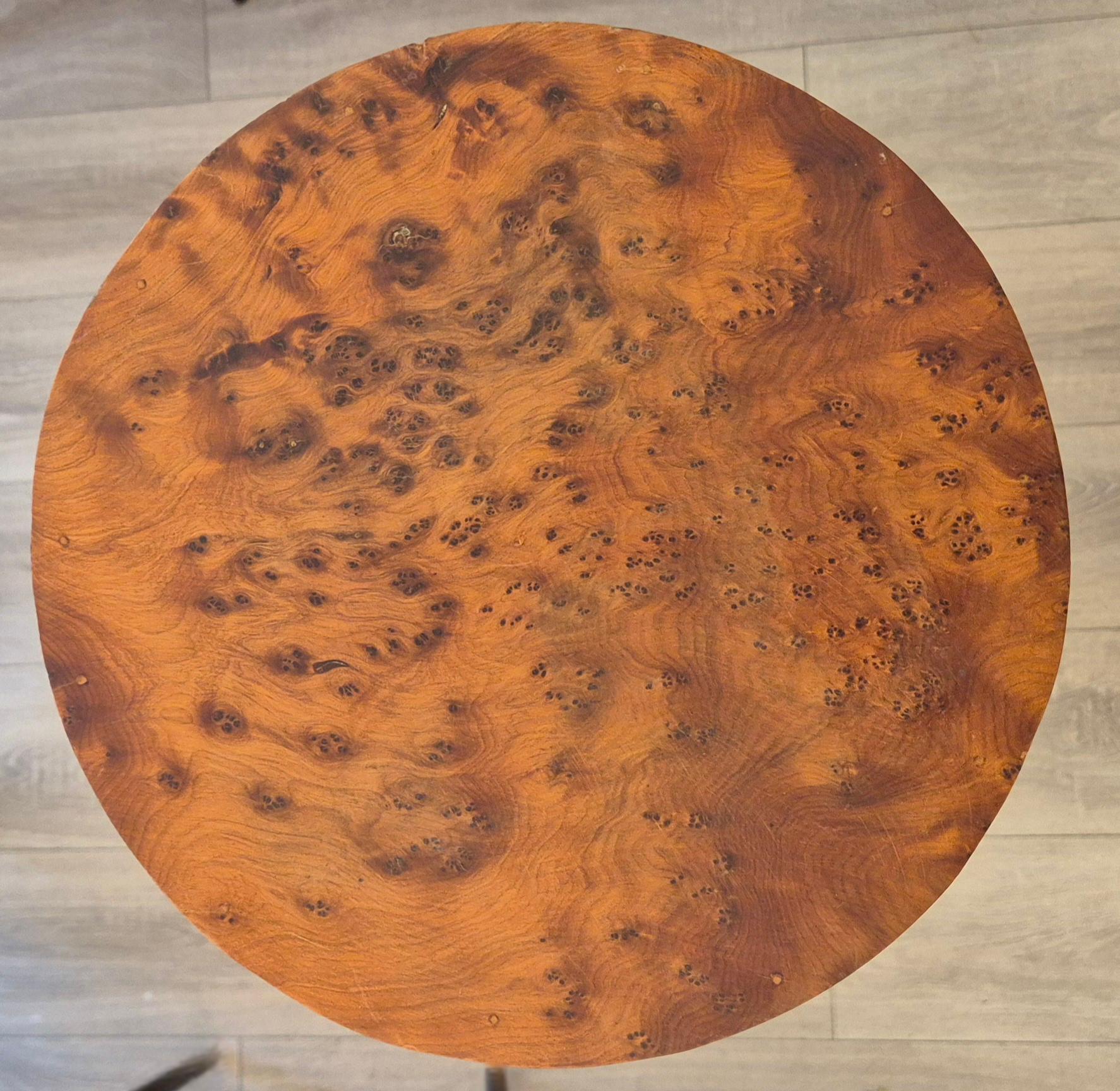 Gran columna Art Decó de madera de Amboyna, 1940 en venta 1