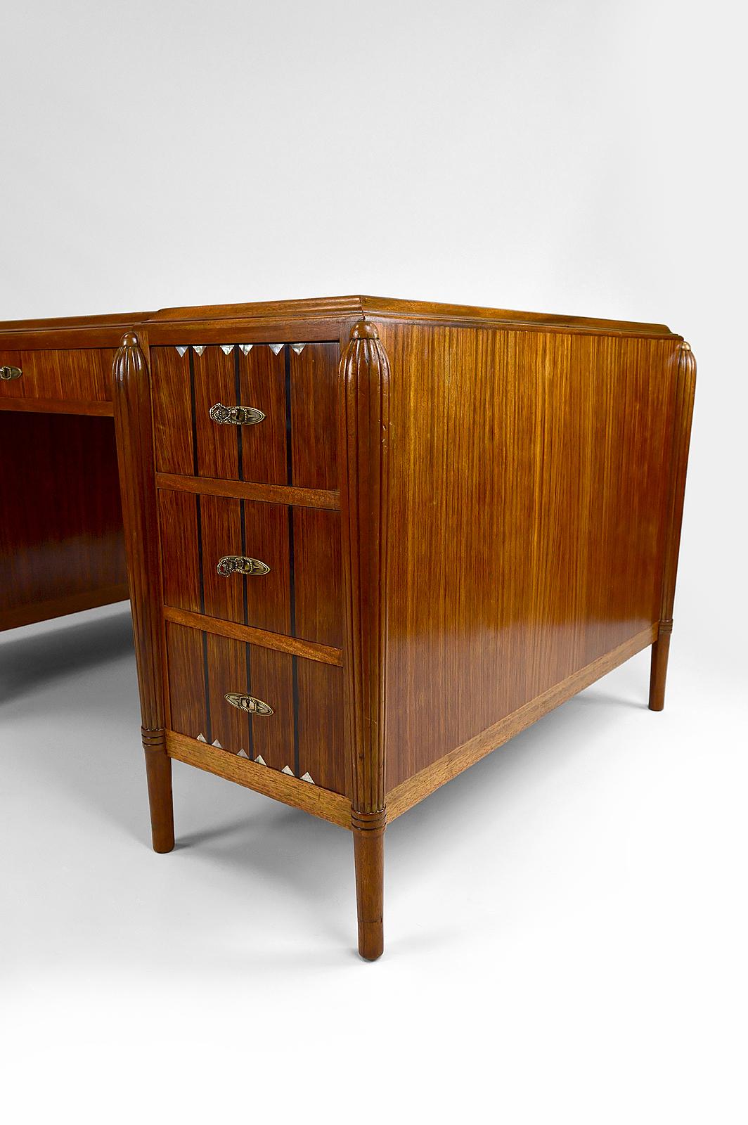 Large Art Deco Desk in Rosewood, Mother-of-Pearl and Ebony, France, circa 1920 11