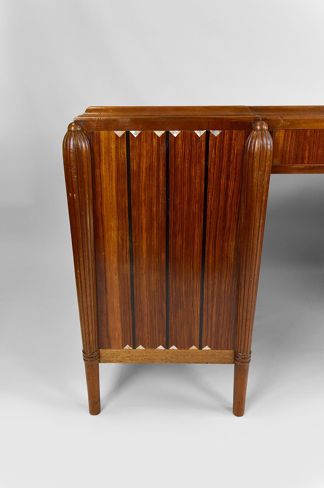 Large Art Deco Desk in Rosewood, Mother-of-Pearl and Ebony, France, circa 1920 14