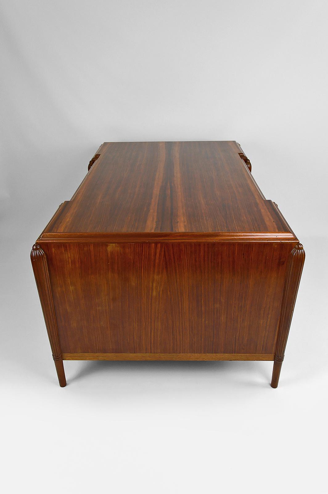 Inlay Large Art Deco Desk in Rosewood, Mother-of-Pearl and Ebony, France, circa 1920