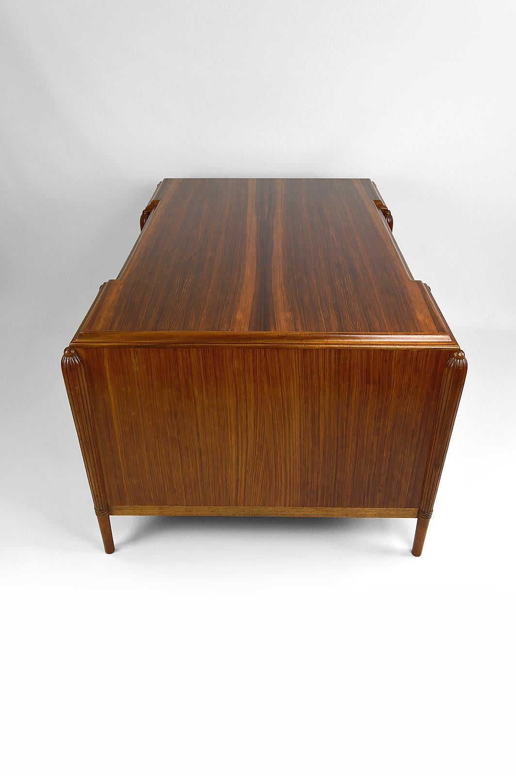 Large Art Deco Desk in Rosewood, Mother-of-Pearl and Ebony, France, circa 1920 2