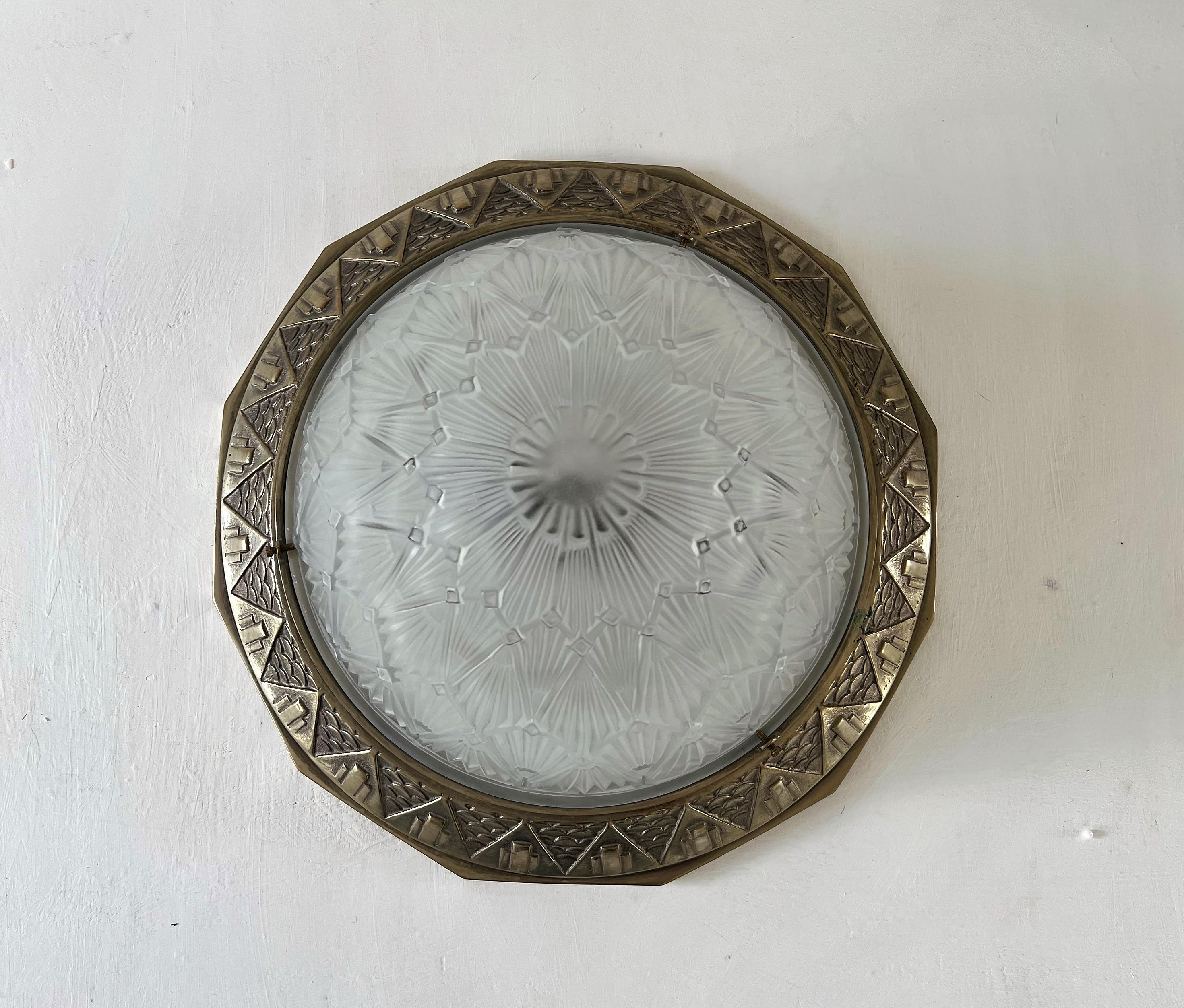 Mid-20th Century Large Art Deco Dome Flush Mount, Frosted Glas and Nickeled Bronze, France 1930s For Sale