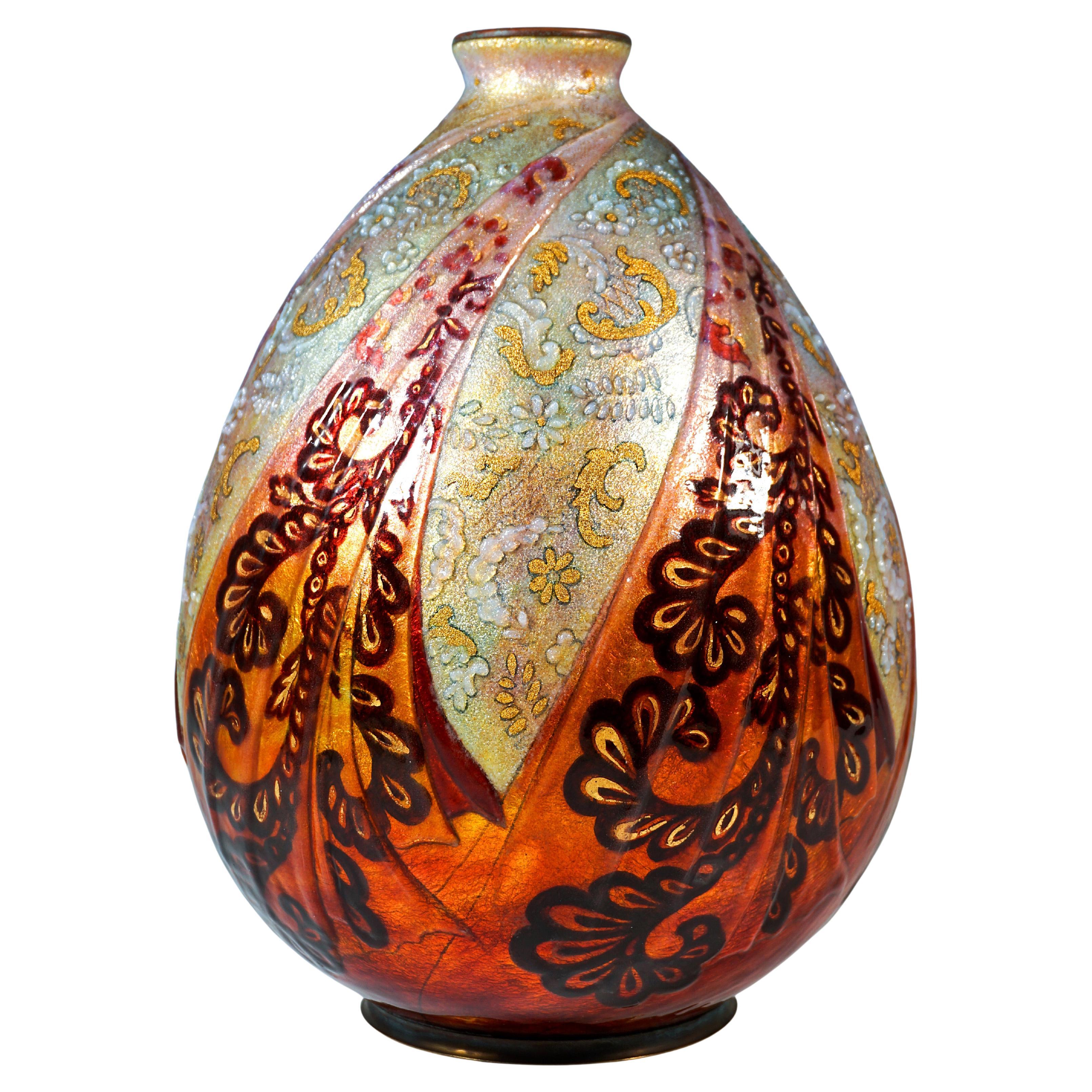 Große Art Déco-Emaille-Vase
Volants Et Dentelles
, Camille Fauré, Frankreich 1925/30