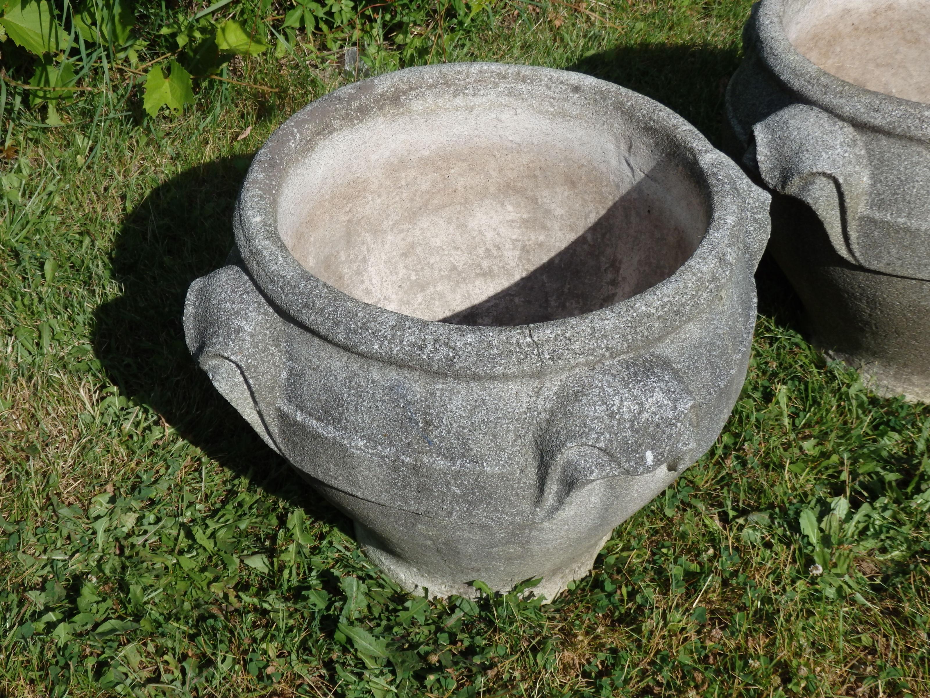 Large Art Deco Era Outdoor Cement Entryway Planters In Good Condition In Ferndale, MI
