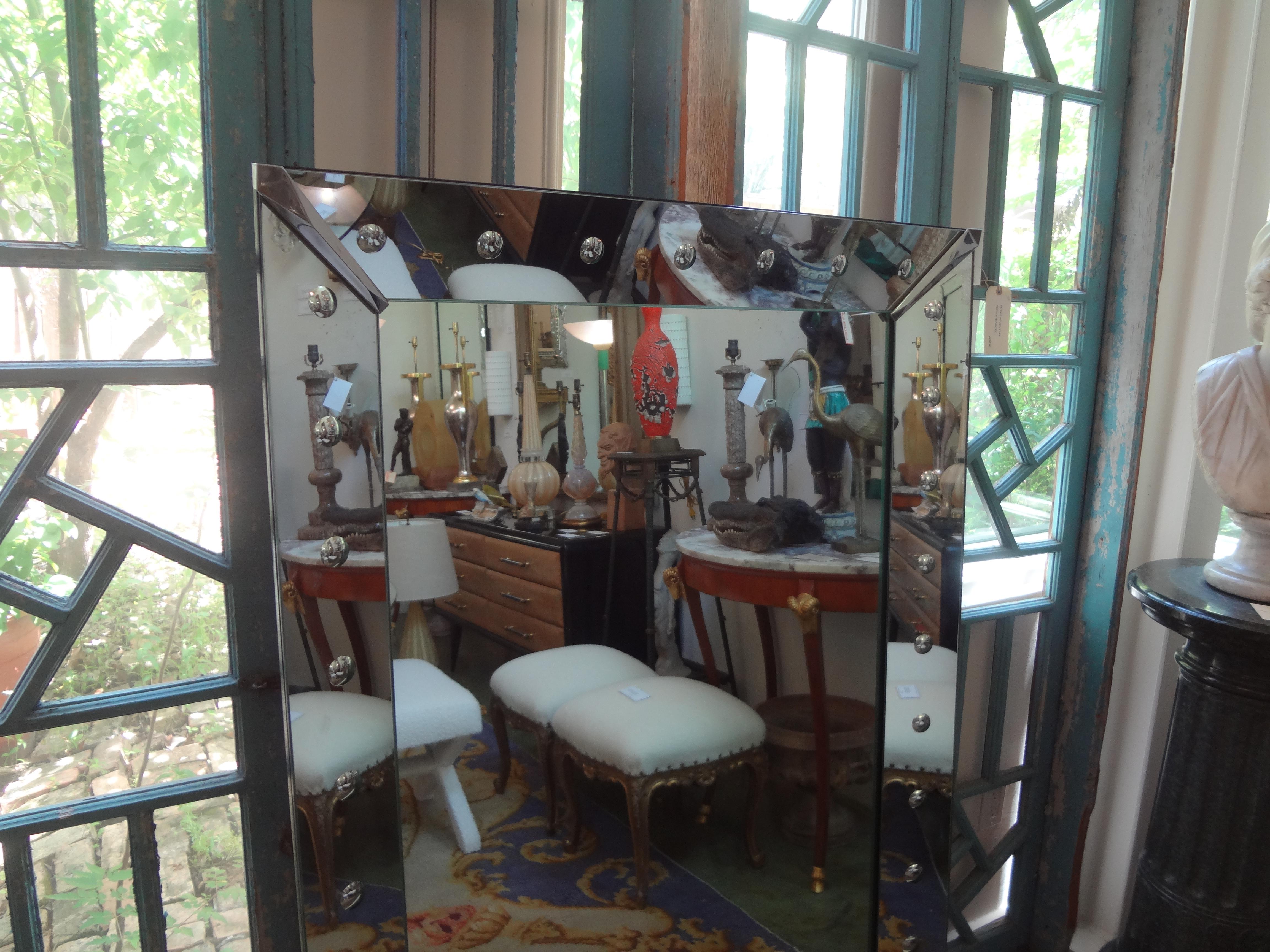 Großer Art Deco geätzter Bullseye Spiegel im venezianischen Stil im Angebot 1