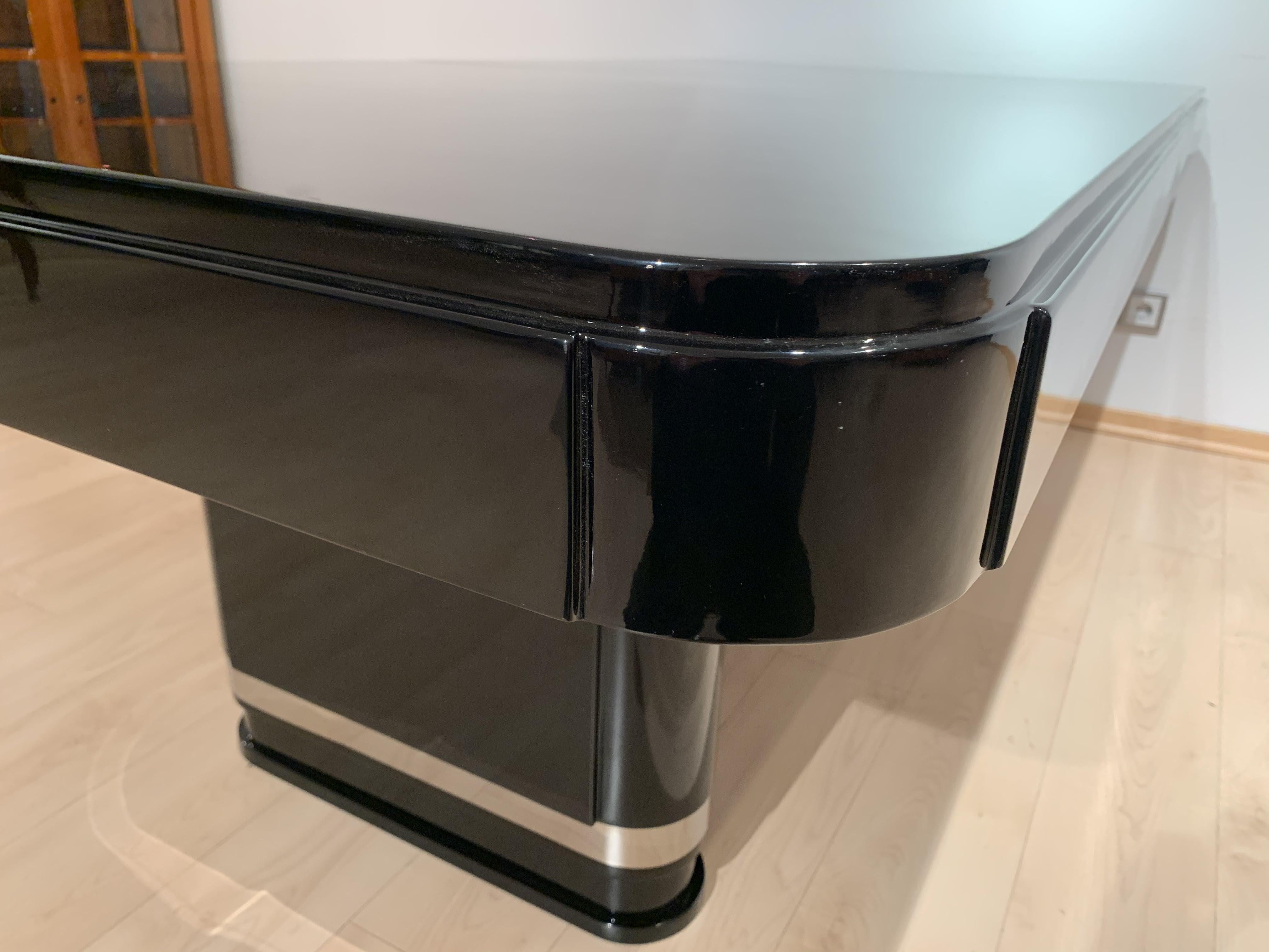 Large Art Deco Expandable Table, Black Lacquer and Metal, France, 1930s 6