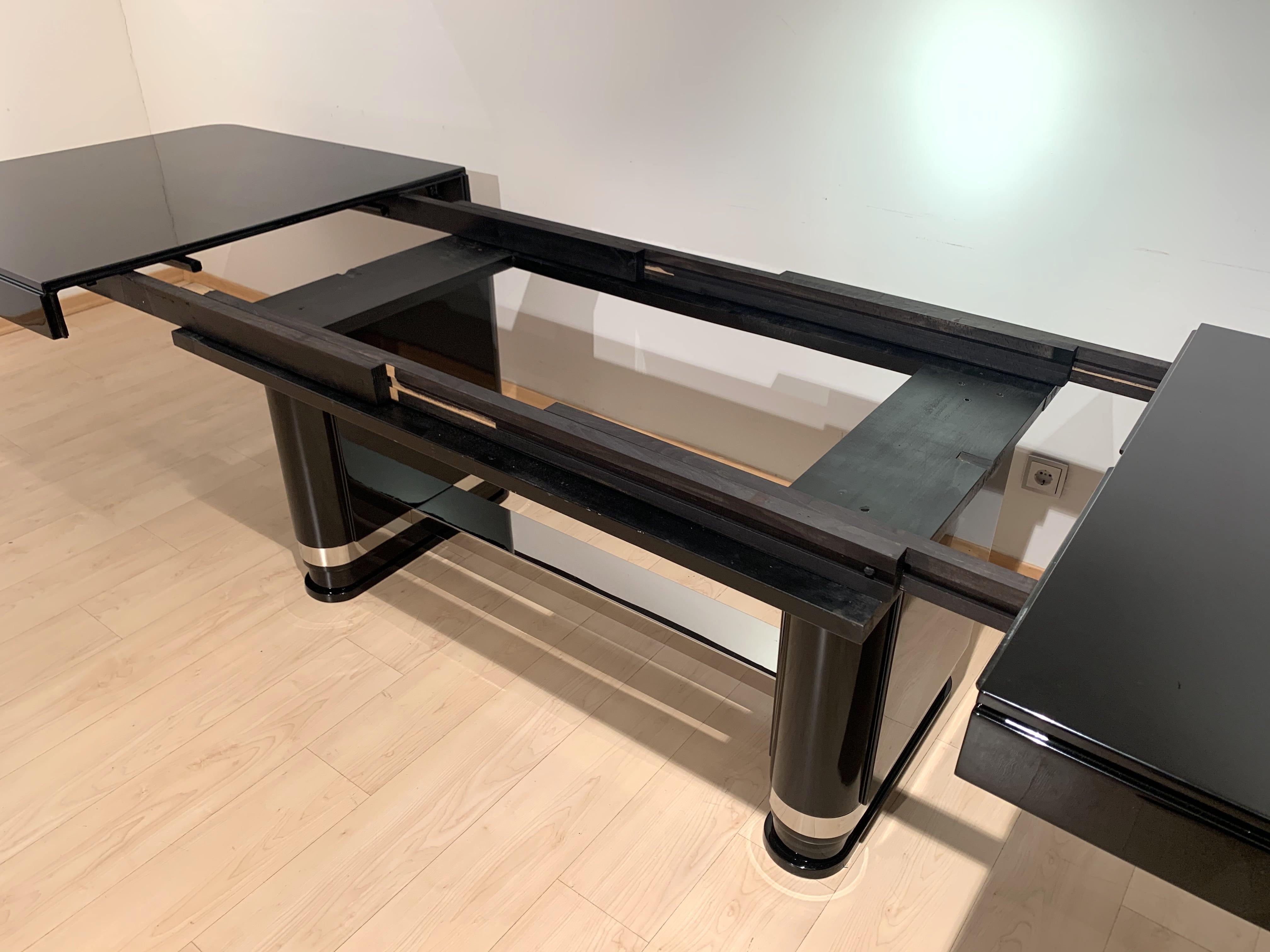 Large Art Deco Expandable Table, Black Lacquer and Metal, France, 1930s 9