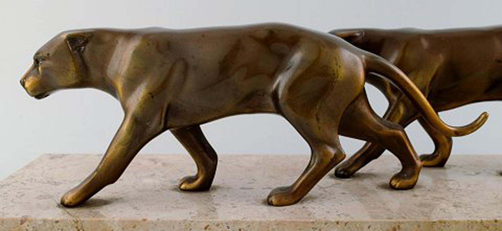 European Large Art Deco Figure of Two Panthers in Patinated Bronze on Marble Base