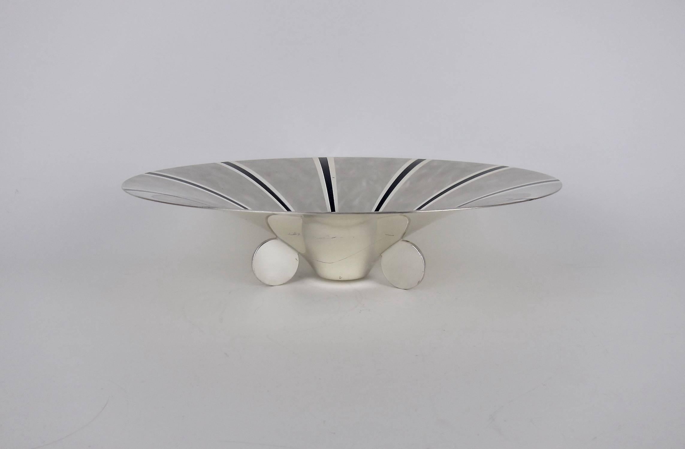Large WMF Art Deco Flaring Centerpiece Bowl In Good Condition In Los Angeles, CA