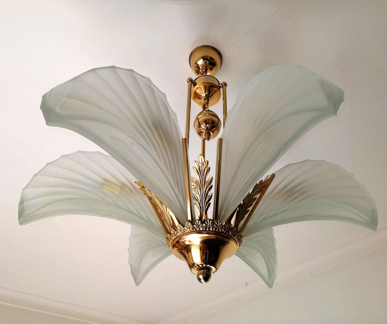 20th Century Large Art Deco Frosted Glass Palm Tree Hollywood Regency Gilt Chandelier