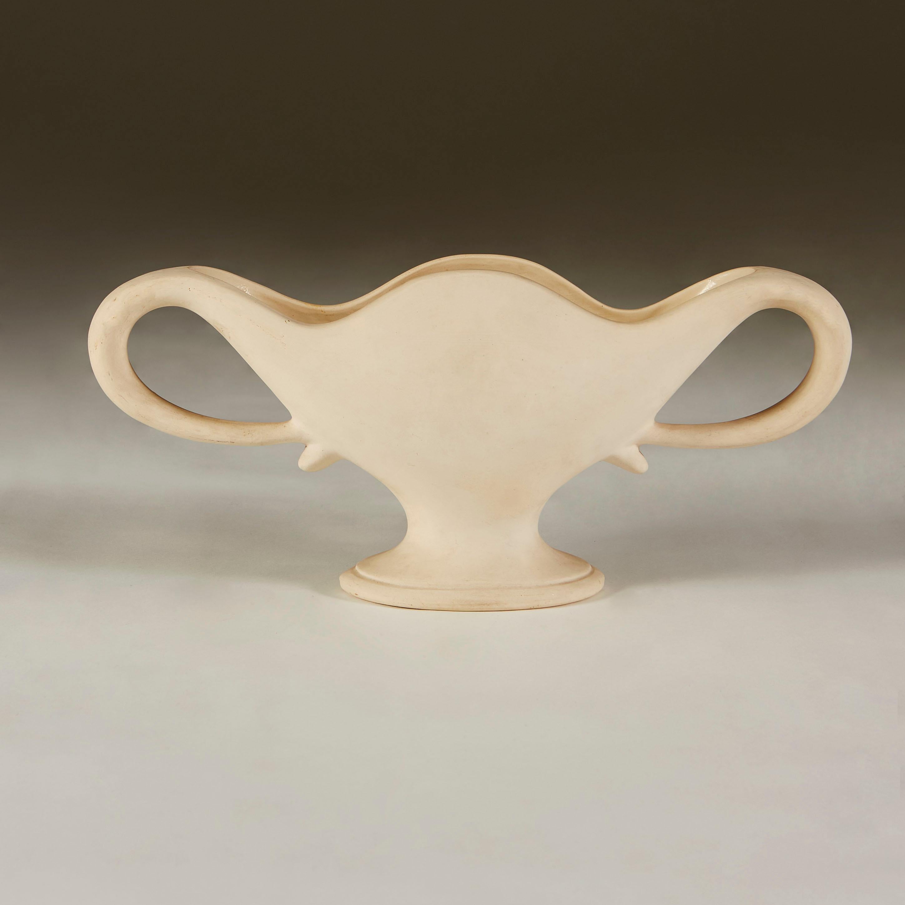 Urna grande Art Decó Fulham Pottery de Constance Spry Británico en venta