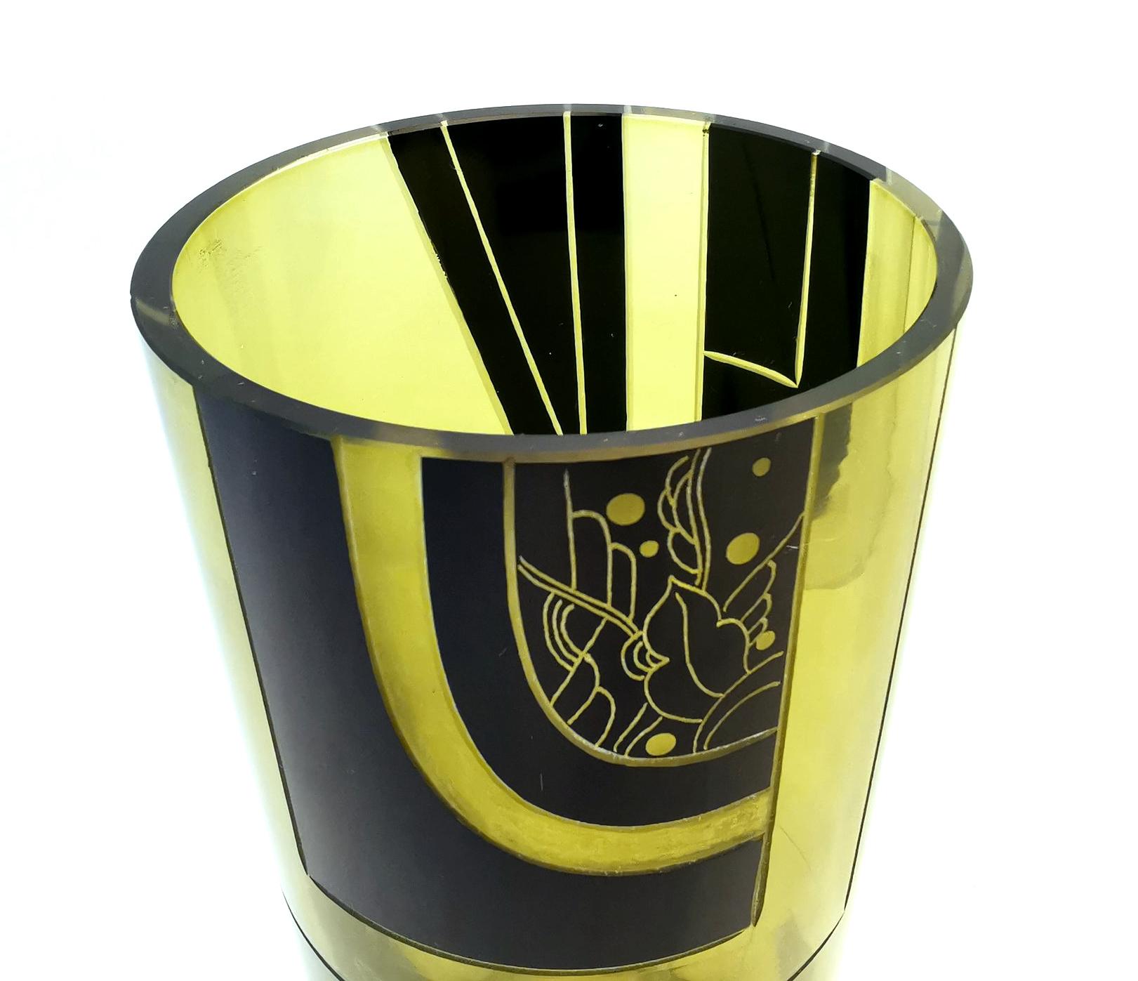 Rare and very stylish geometric patterned vase by a Karl Palda. Great size for modern day use, please see dimensions. With the black enamel decoration against olive colored glass makes this a very striking design, simple but very elegant. Condition