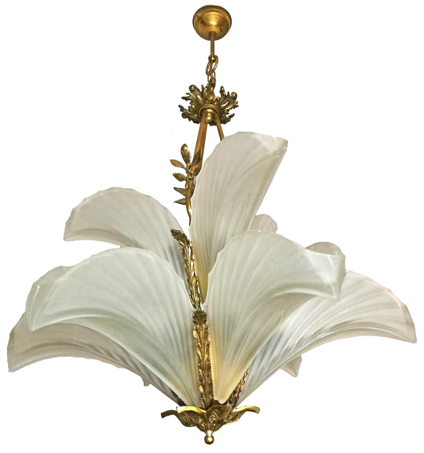Large Art Deco Gilt Bronze Frosted Glass/ Palm Tree Hollywood Regency Chandelier In Excellent Condition In Coimbra, PT