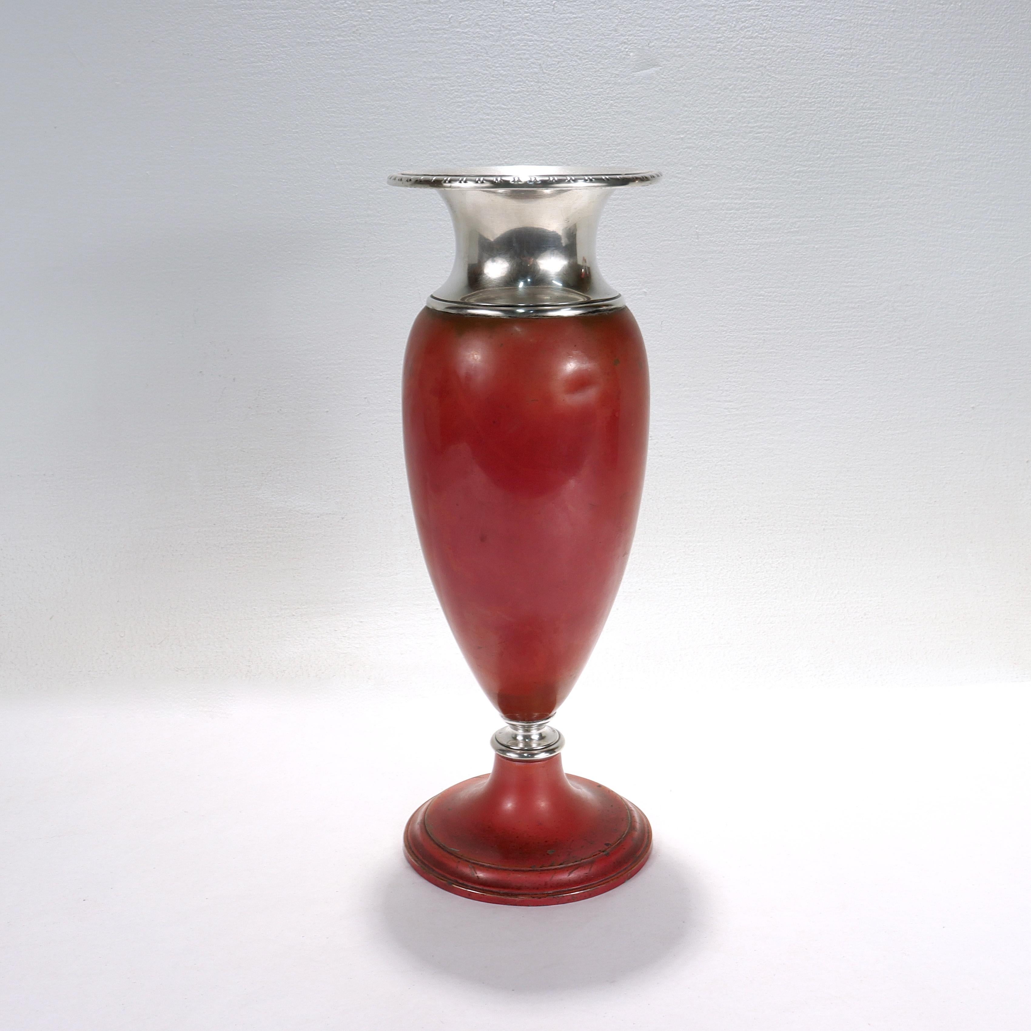 Grand vase Art déco La Pierre Babylonian Mixed Metals Sterling Silver & Copper en vente 1