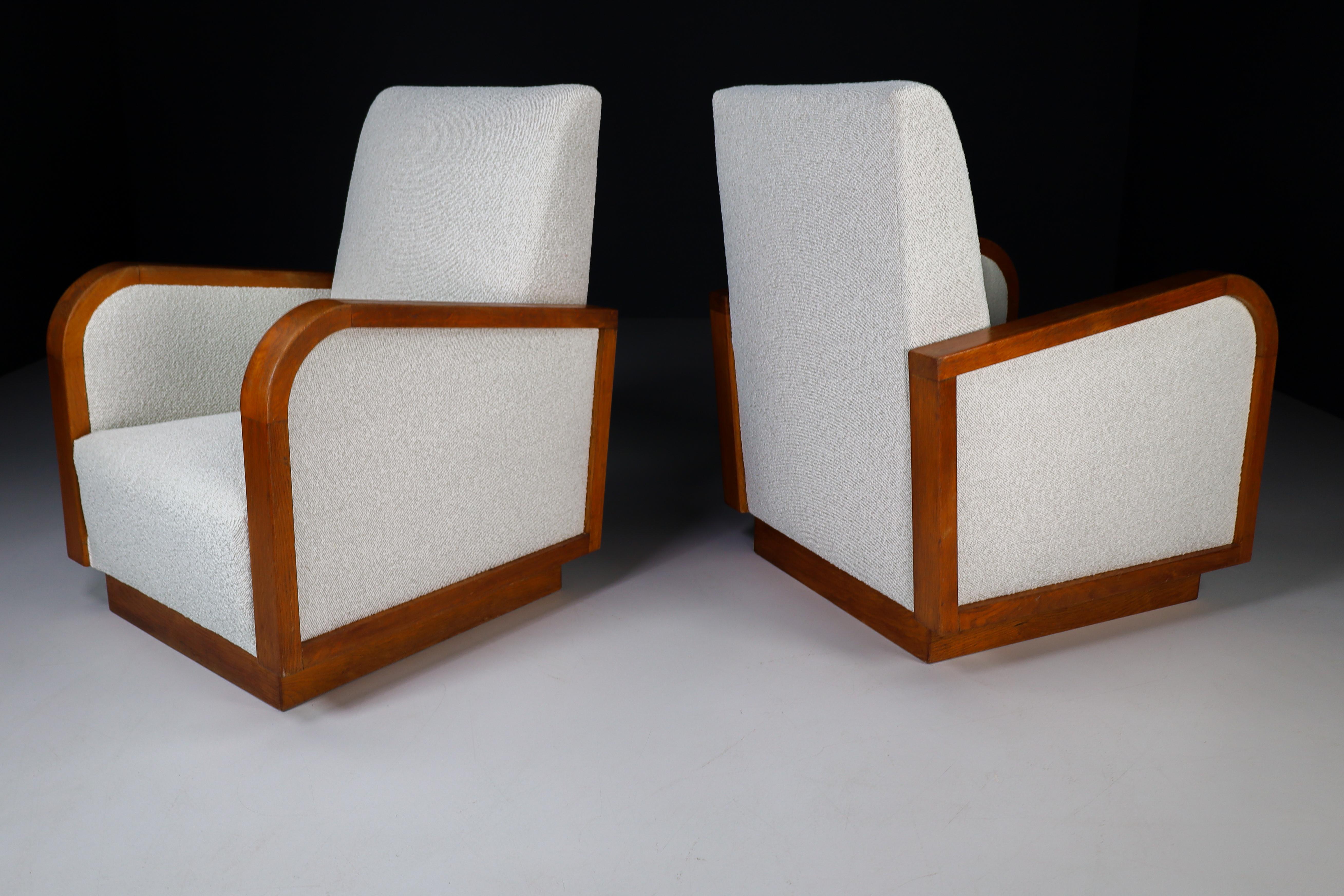 20th Century Large Art Deco Lounge Chairs in Oak & Reupholstered in Bouclé Fabric France '30s For Sale