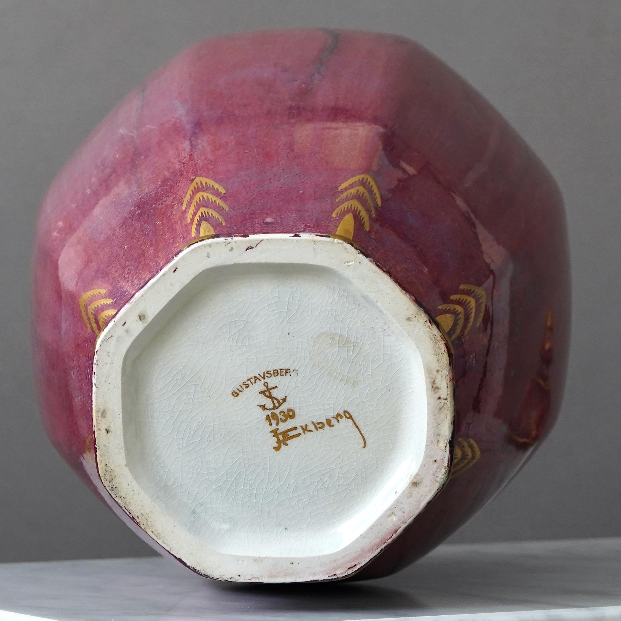 Ceramica Grande urna con coperchio in lustro Art Déco di Josef Ekberg per Gustavsberg, Svezia, 1930 in vendita
