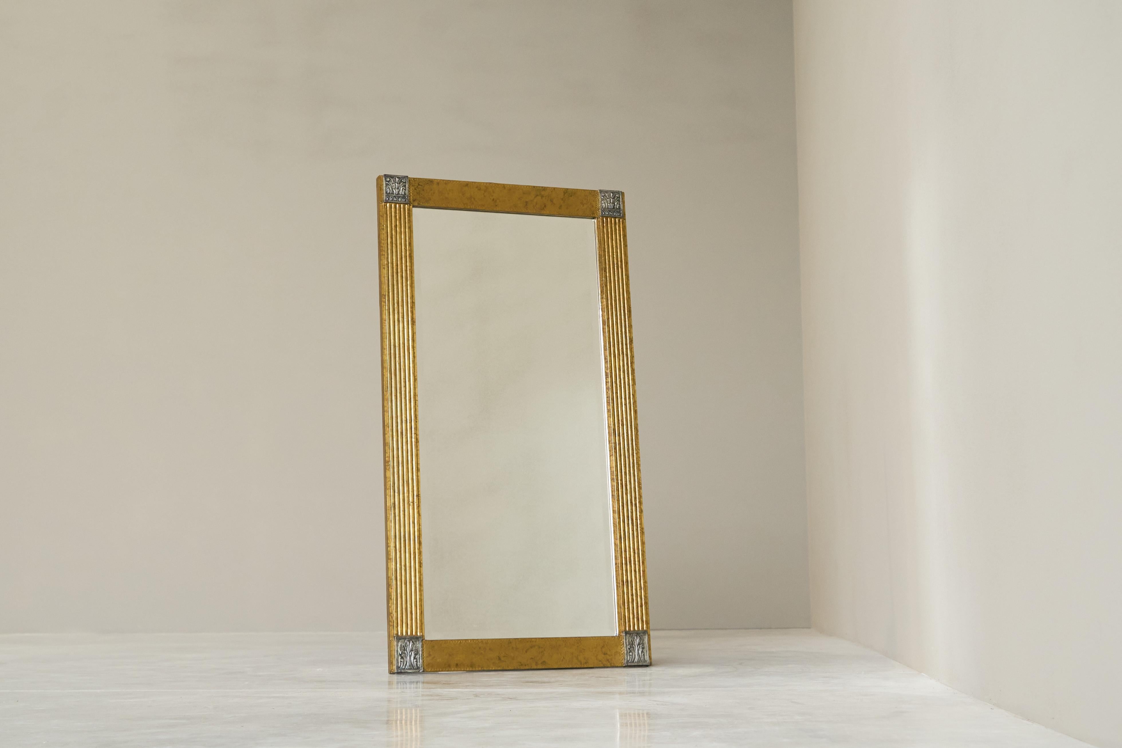 Large Art Deco Mirror in Patinated Brass with Facetted Mirror Glass 1960s In Good Condition For Sale In Meer, VAN