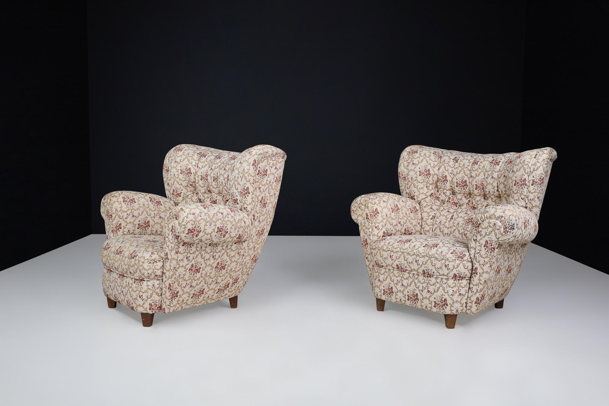 20th Century Large Art-Deco Pair Armchairs in Original Floral Upholstery, Praque 1930s For Sale