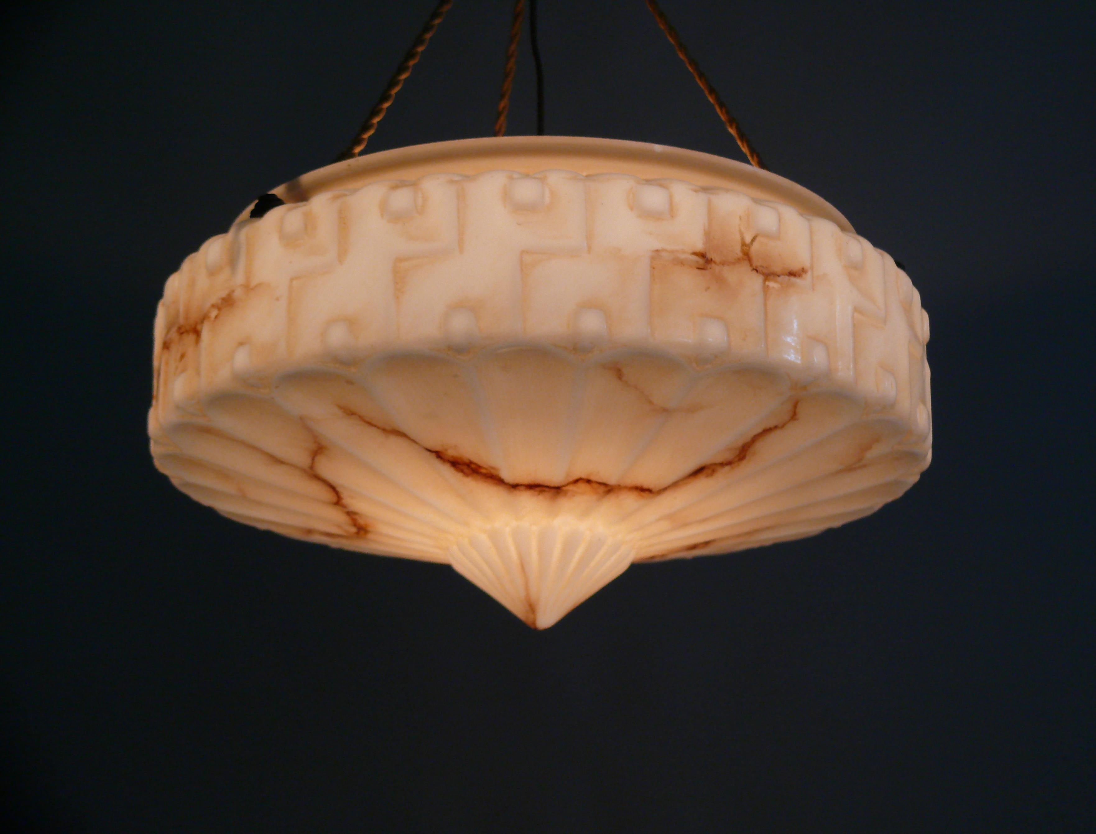 Large Art Déco Pendant Light, 1920s - 1930s In Good Condition For Sale In Schwerin, MV