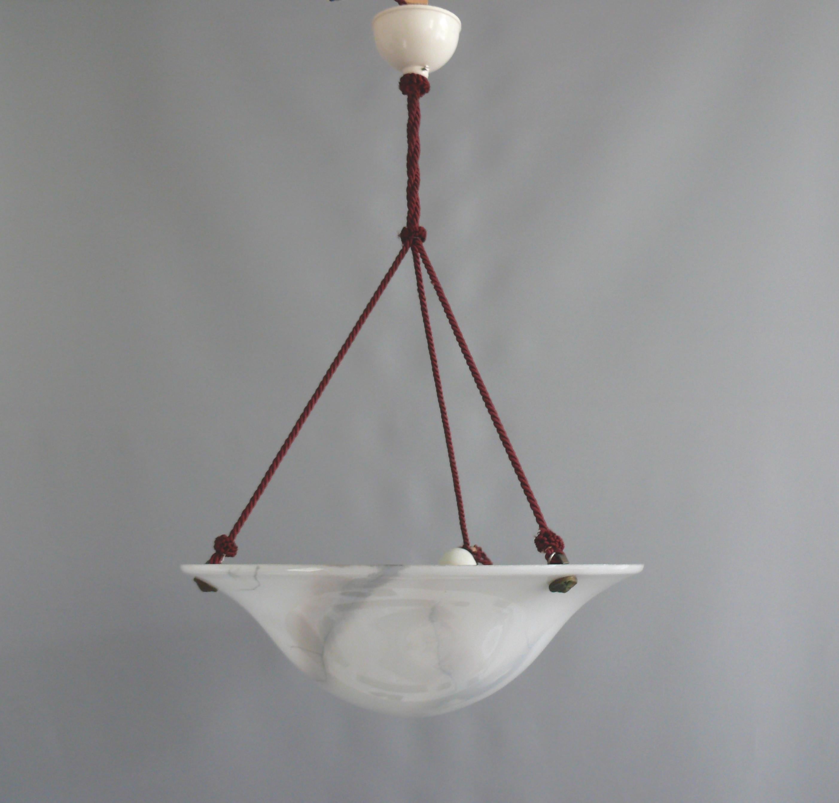 Grande lampada a sospensione Art Déco, anni '40 - '60 In condizioni buone in vendita a Schwerin, MV