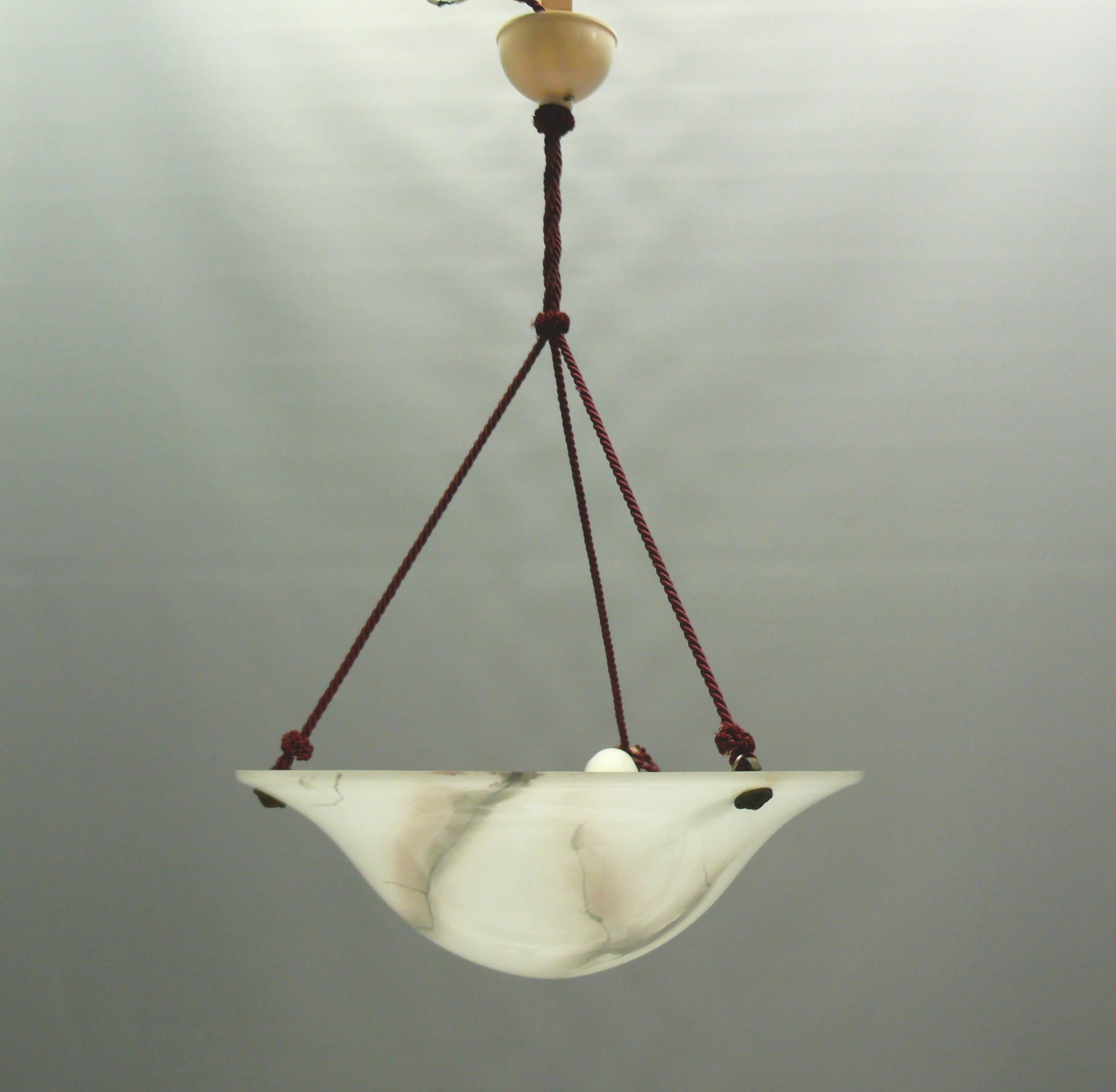 Ottone Grande lampada a sospensione Art Déco, anni '40 - '60 in vendita