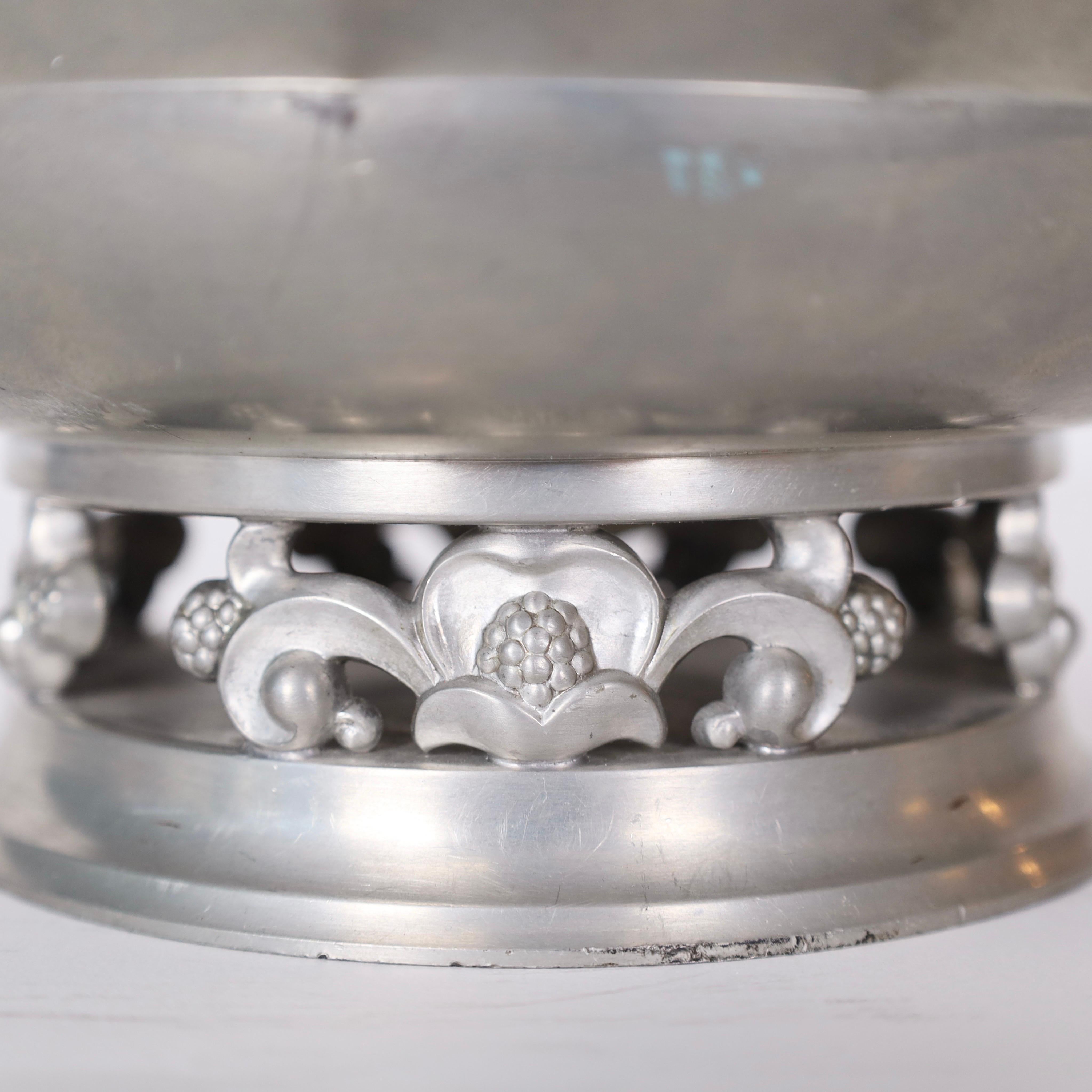 Large Art Deco Pewter Bowl by Just Andersen, 1920s, Denmark For Sale 1