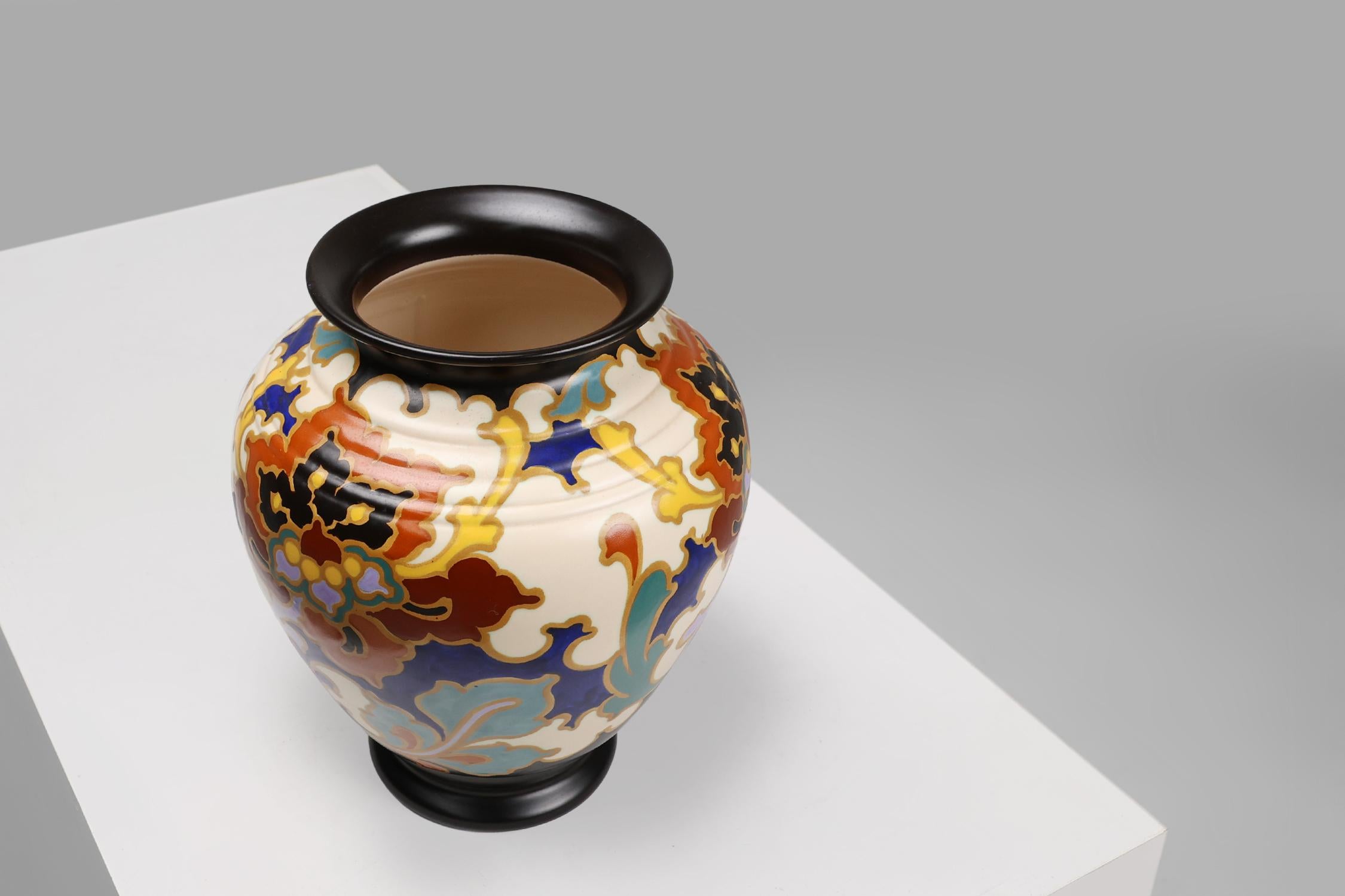 Large Art Deco Regina Gouda vase with Rosario floral decor, The Netherlands 1930 1