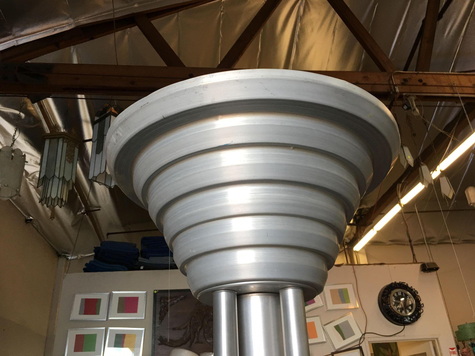 Fin du 20e siècle Grand lampadaire Torchère Art Déco Revival Machine Age en vente