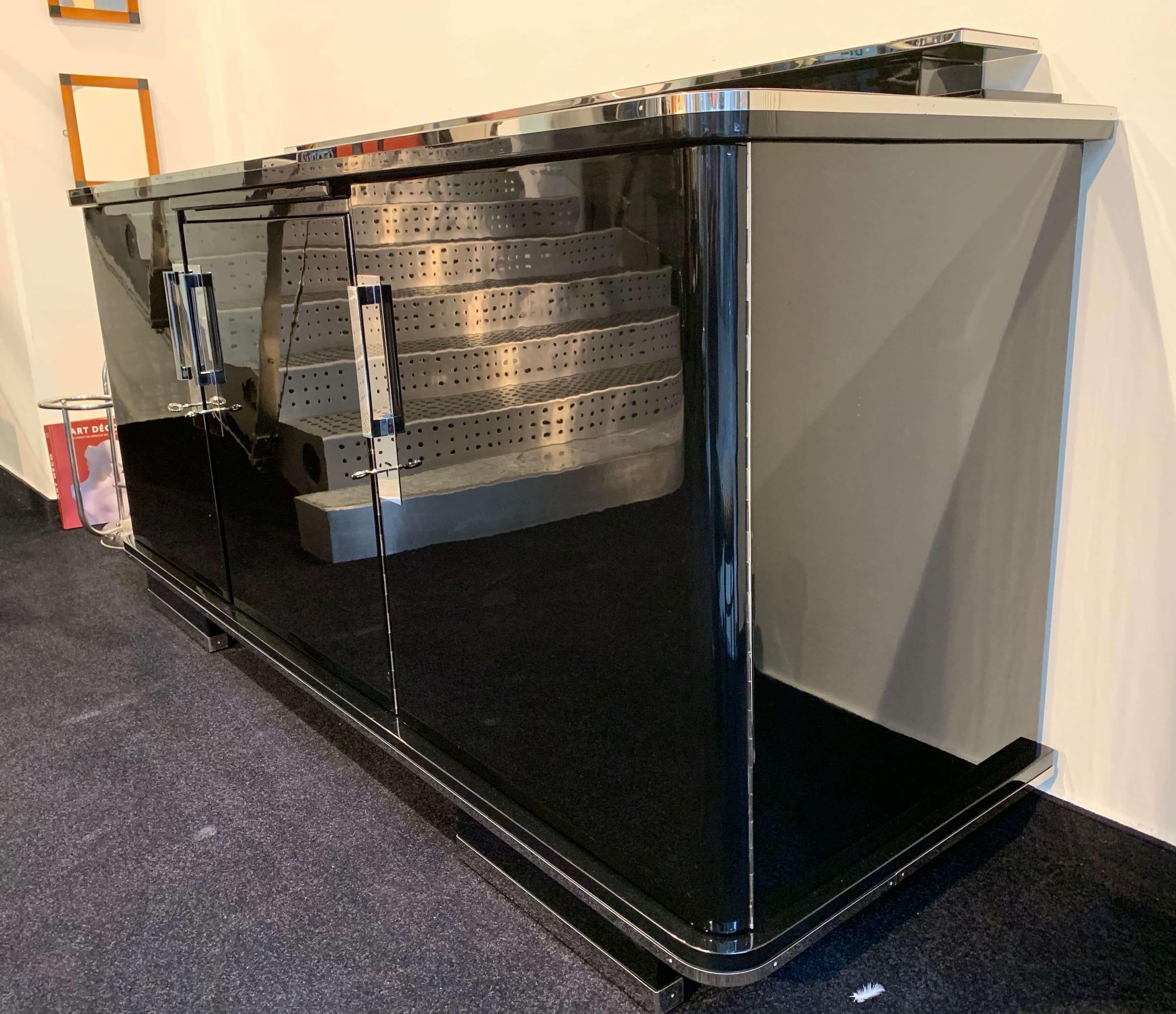 Large Art Deco Sideboard, Black Lacquer and Nickel, Germany, circa 1930 In Excellent Condition In Regensburg, DE