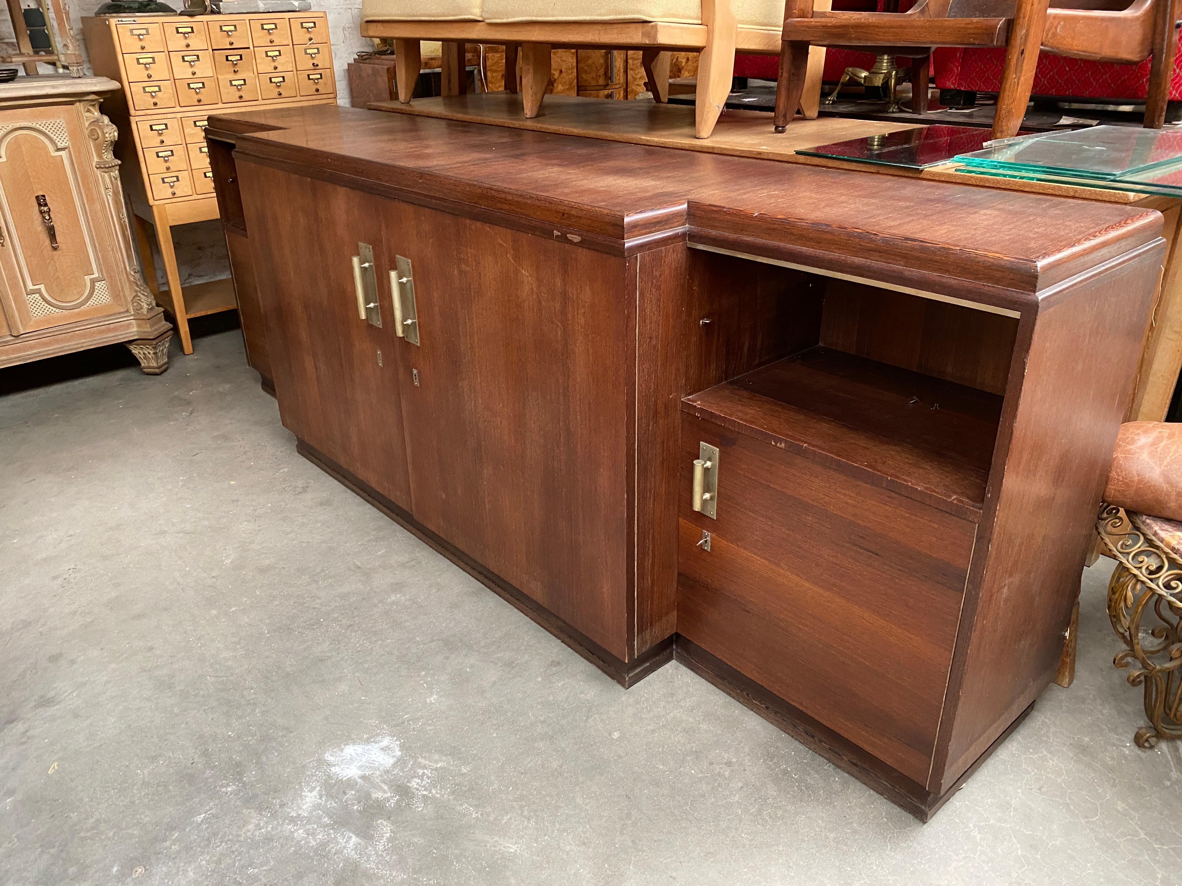 Large Art Deco Sideboard in Walnut, circa 1930 For Sale 6
