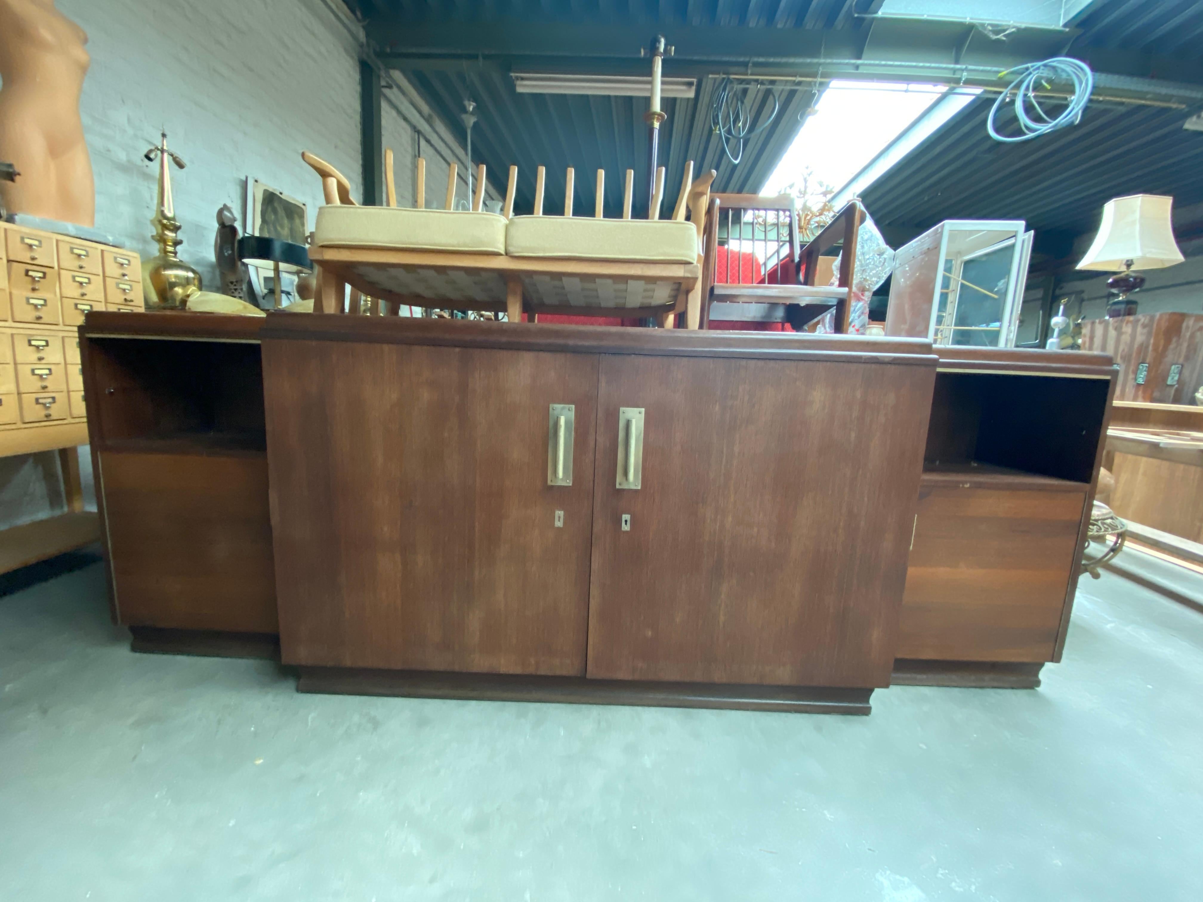 Large Art Deco Sideboard in Walnut, circa 1930 For Sale 7