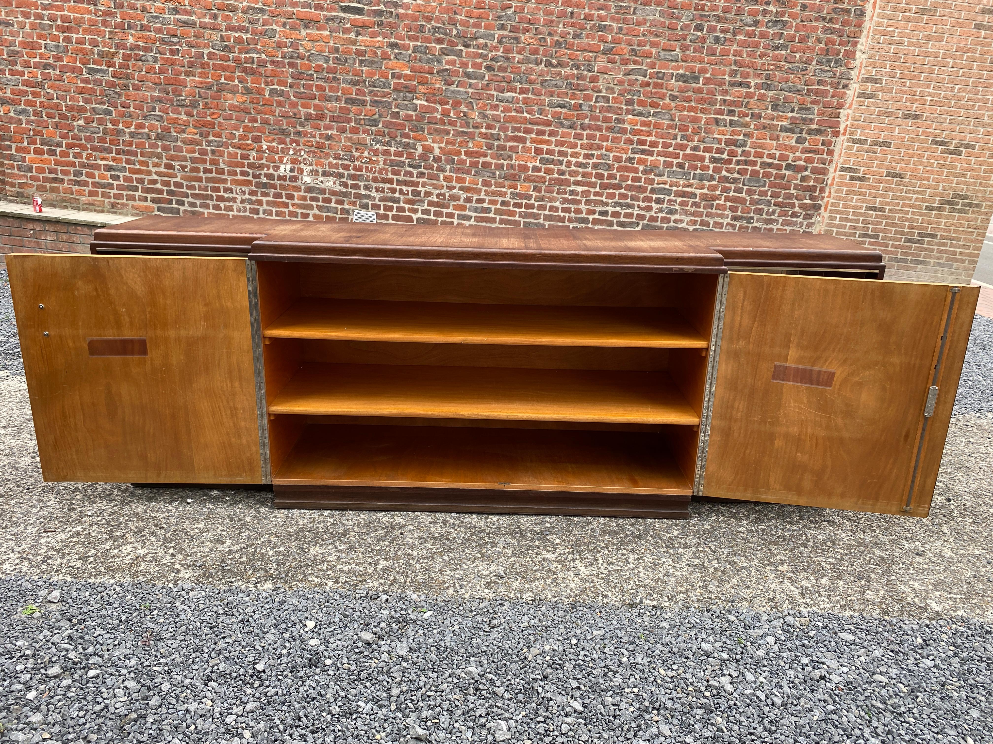 Mid-20th Century Large Art Deco Sideboard in Walnut, circa 1930 For Sale