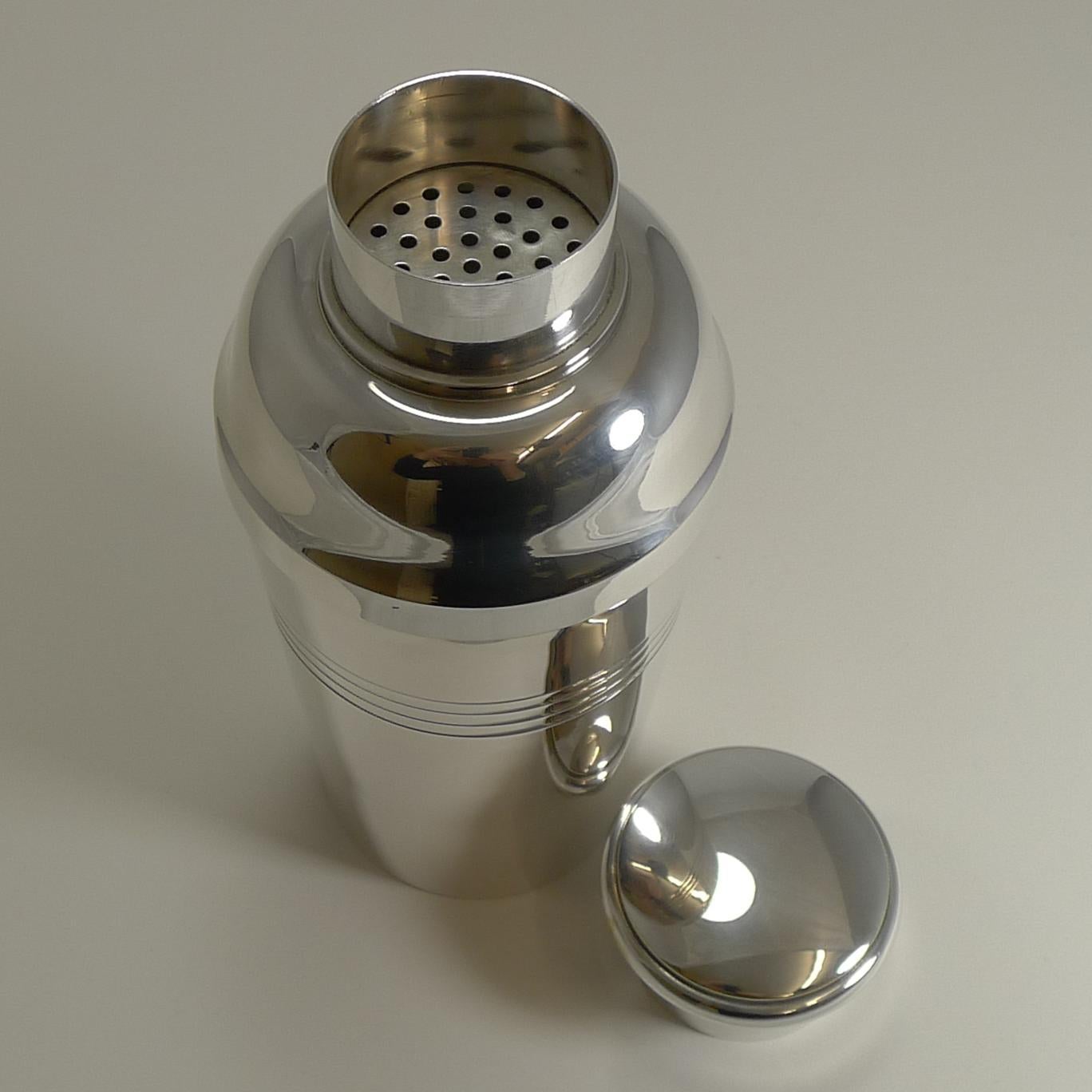 Large Art Deco Silver Plated Cocktail Shaker, French by Lancel Paris circa 1930s 1