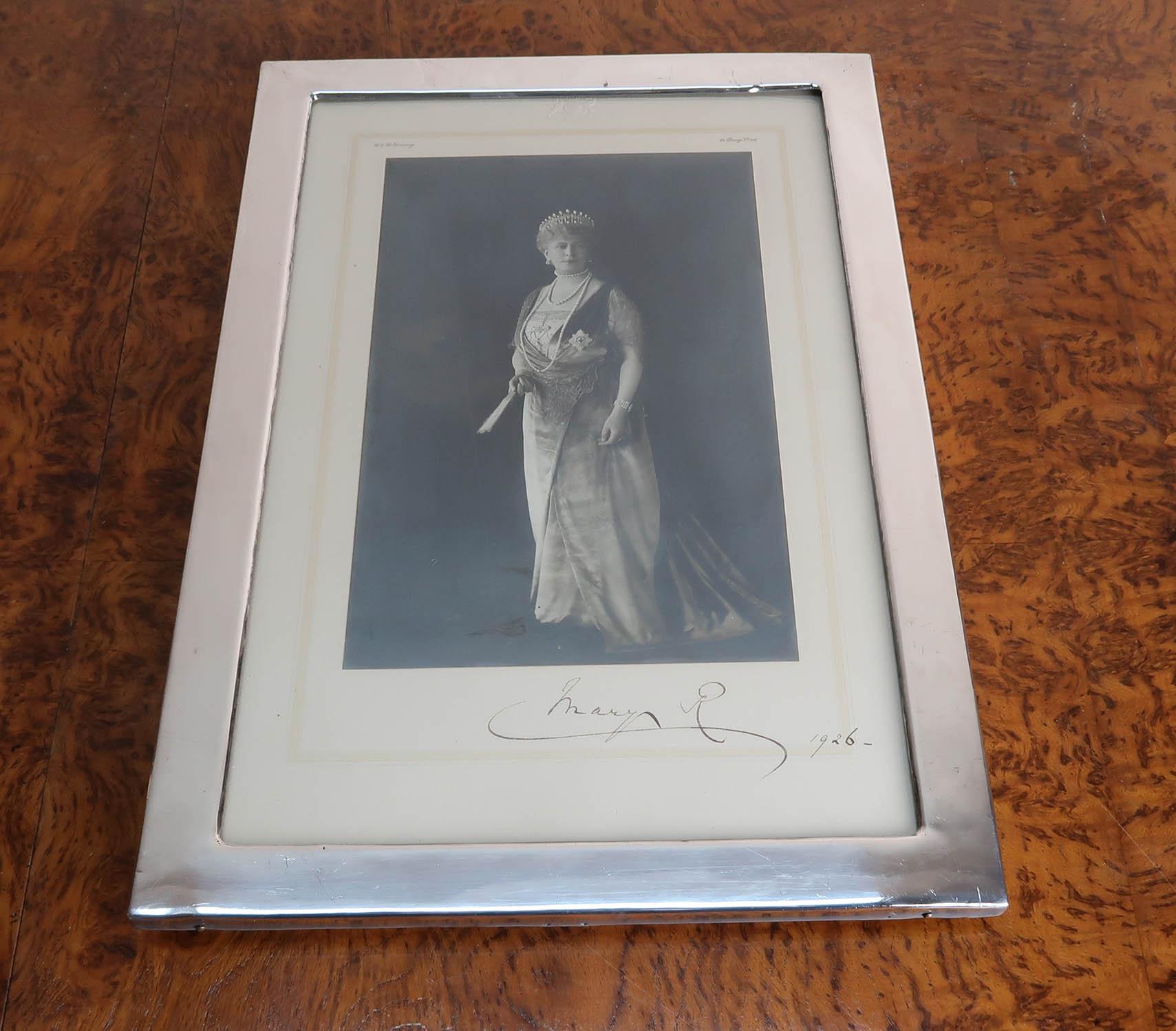Gran marco de fotografía Art Déco chapado en plata. Inglés C.1925 Art Decó en venta
