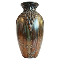 Große Art-déco-Vase aus Steingut von Mougin Nancy, mit bronzefarbener Flambé-Glasur und kristalliner Glasur