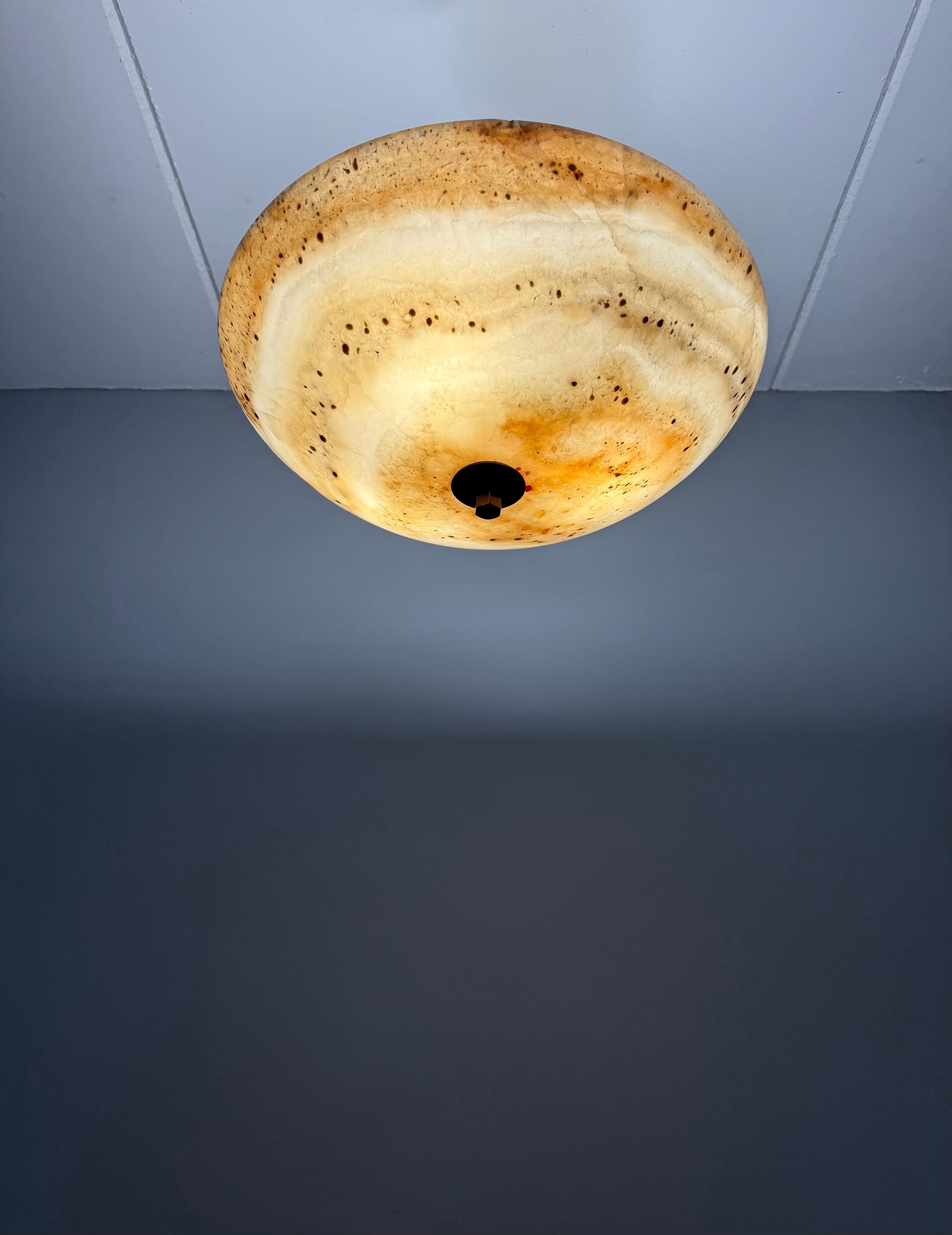 Grande ciondolo in stile Art Déco con paralume in alabastro tipo Giove in vendita 11