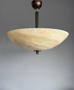 Gran Colgante / Empotrable Estilo Art Decó con Pantalla de Alabastro Semejante a Júpiter