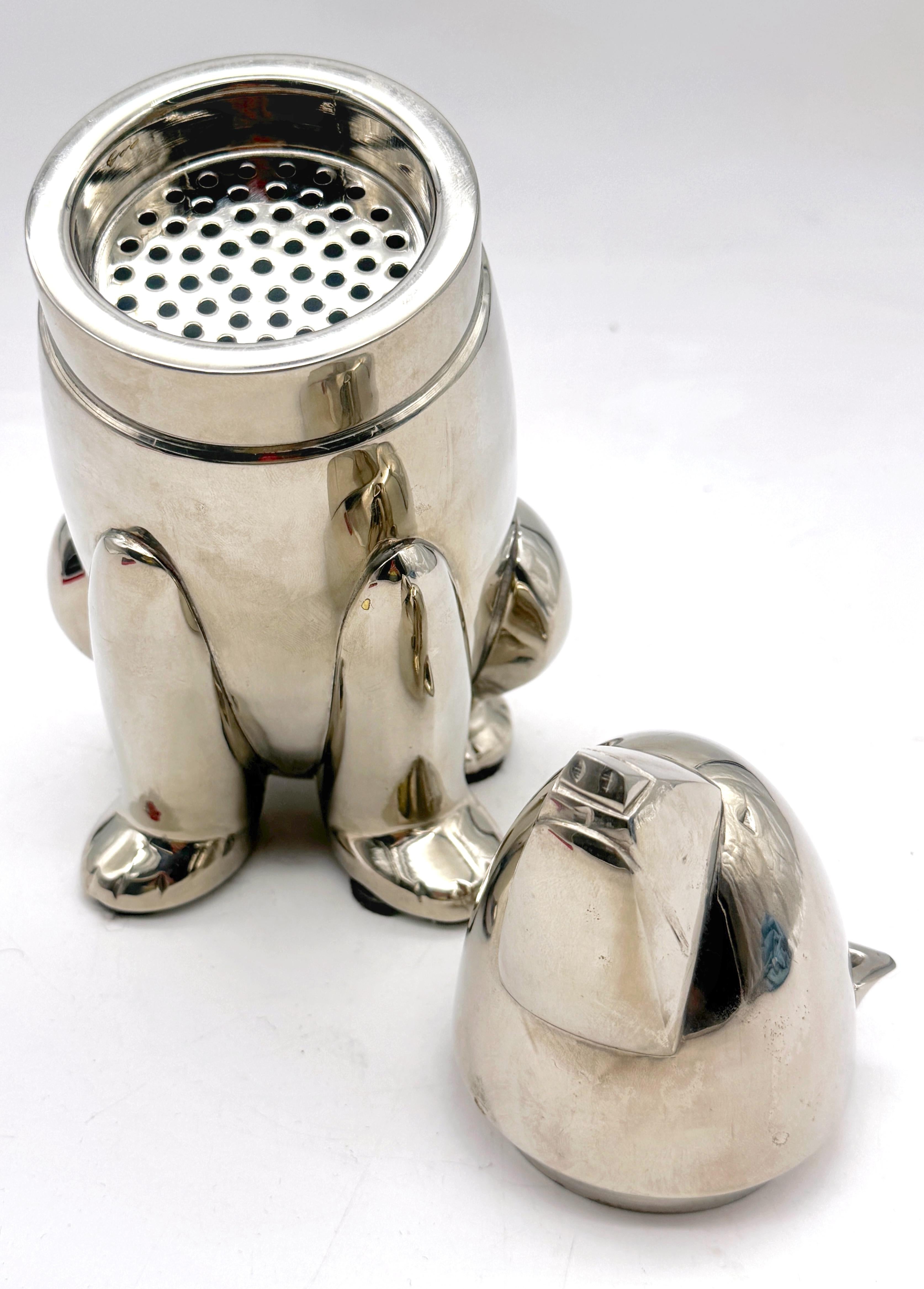 Large Art Deco Style Silverplated Seated Bear Cocktail Shaker For Sale 2