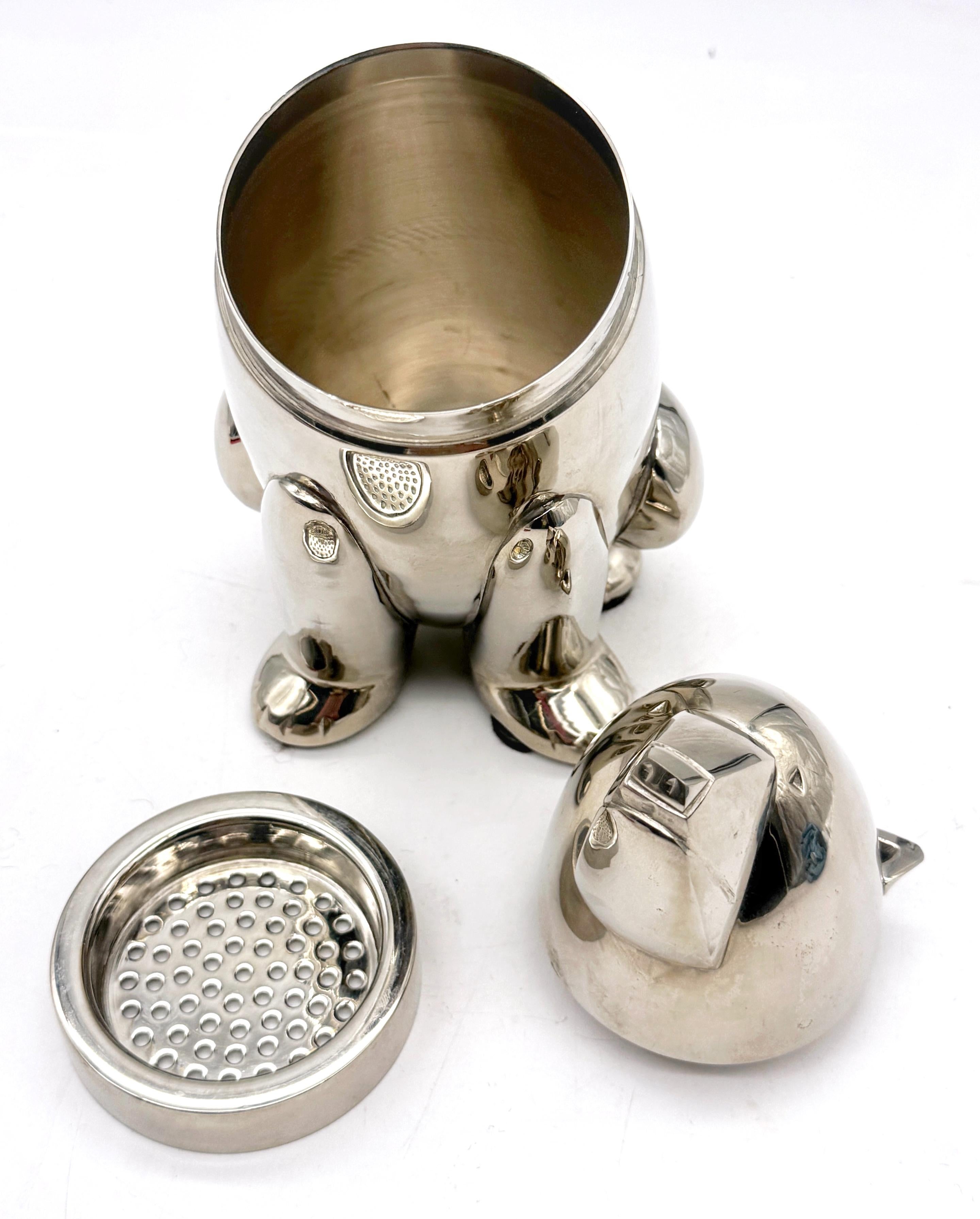 Large Art Deco Style Silverplated Seated Bear Cocktail Shaker For Sale 3