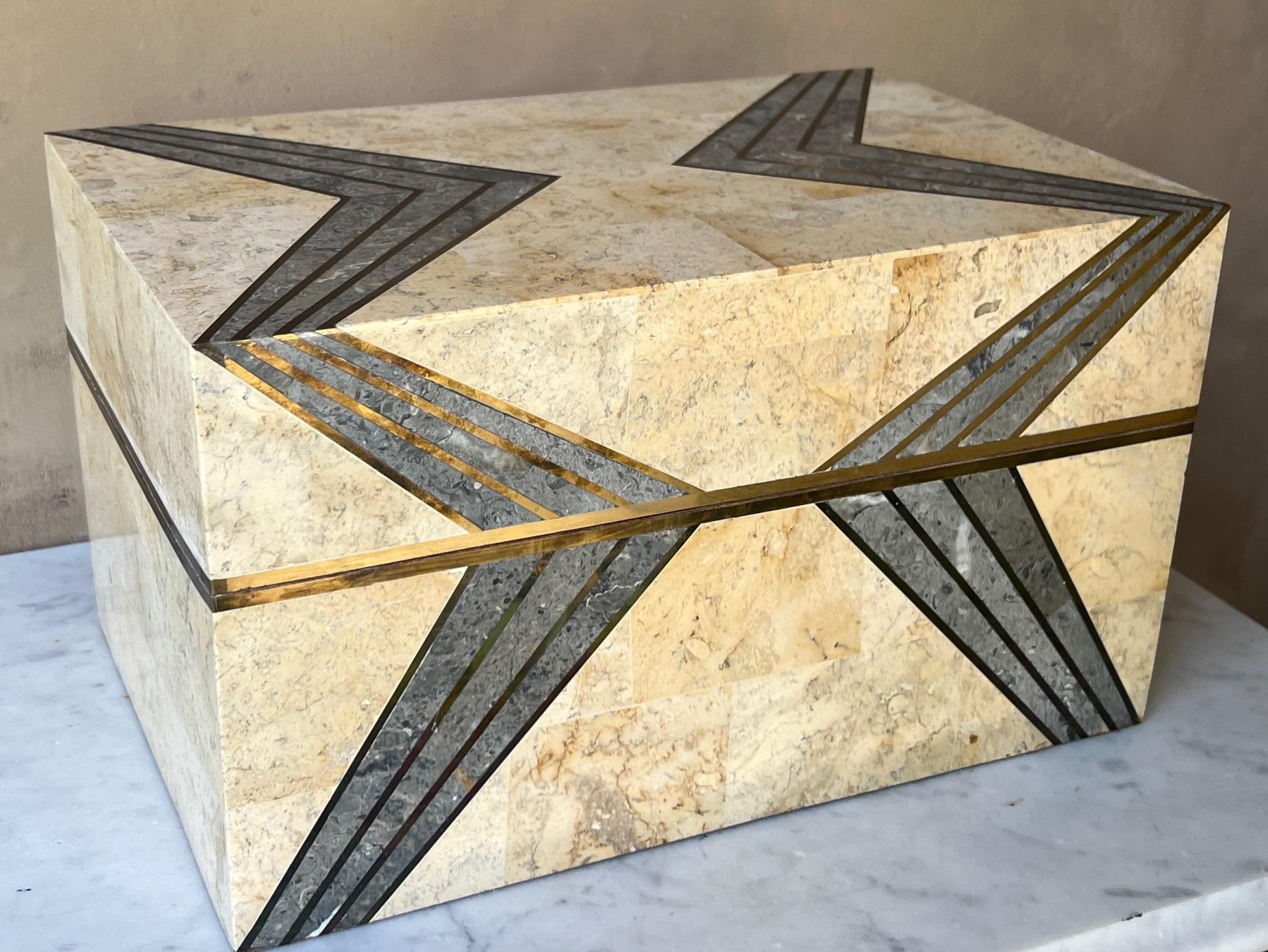 Large Art Deco Style Stone & Copper Inlaid Box For Sale 4