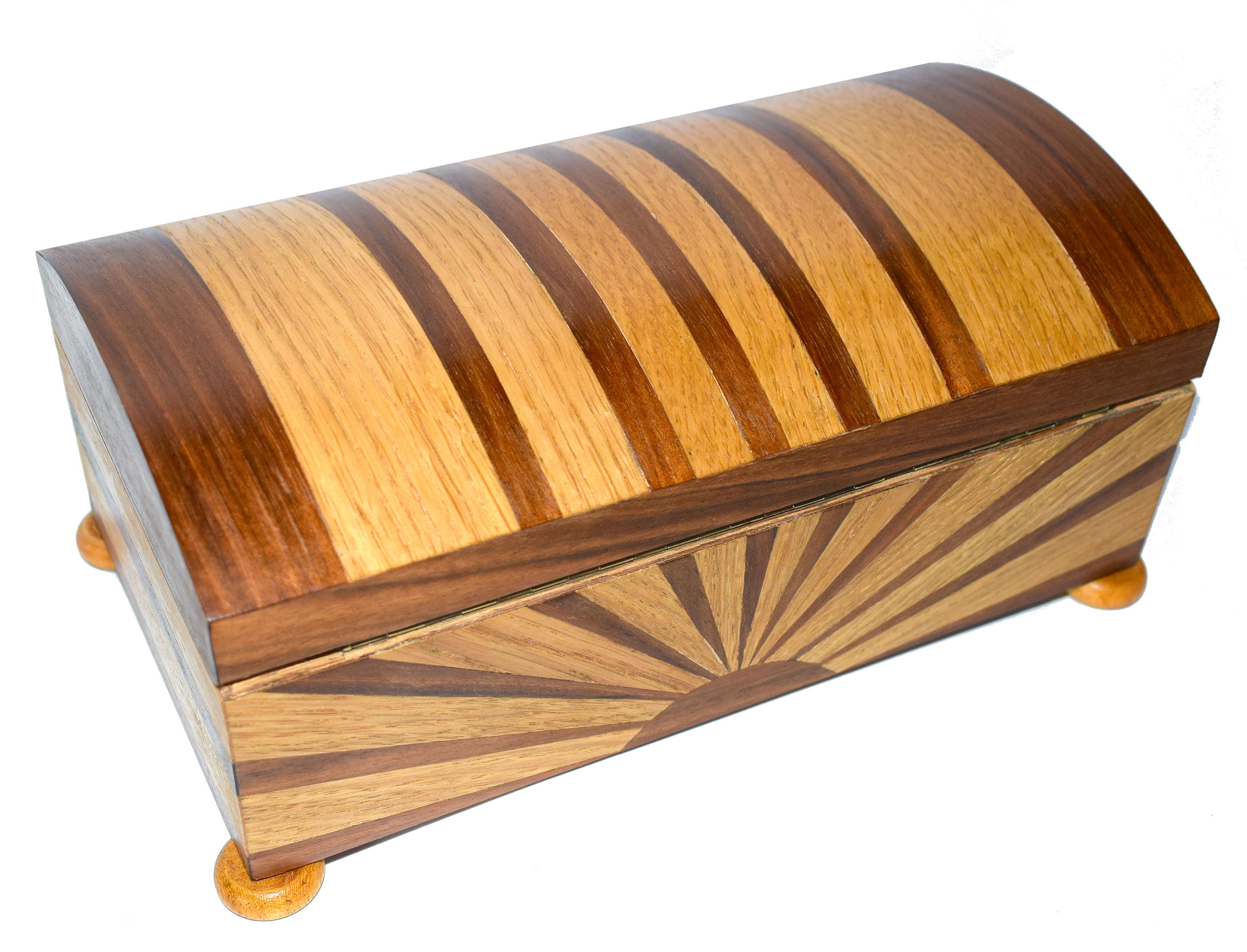 Large Art Deco 'Sunray' Inlaid Box with Key, circa 1930 In Good Condition In Devon, England