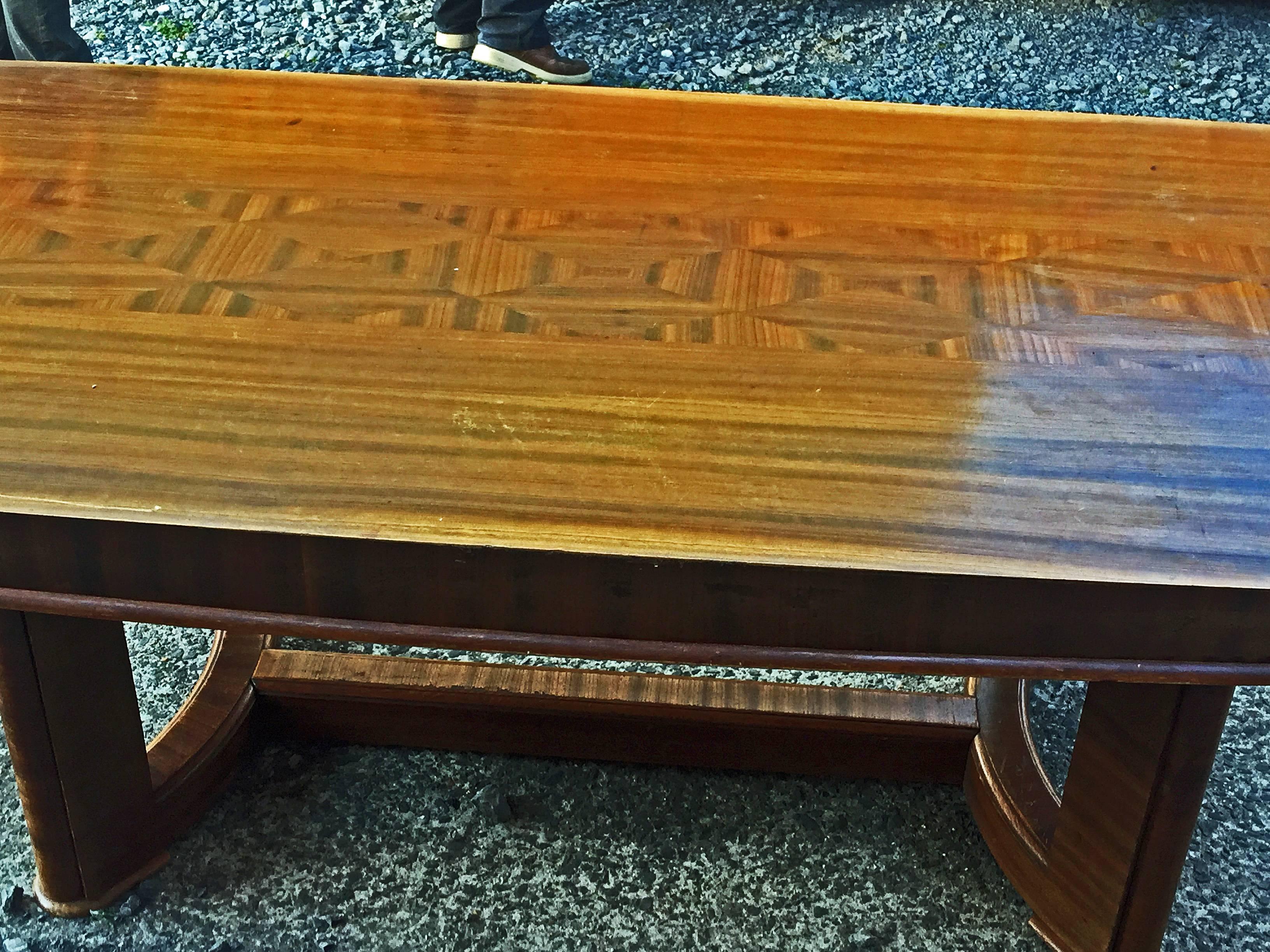 Large Art Deco Table in Mahogany, circa 1930 For Sale 3