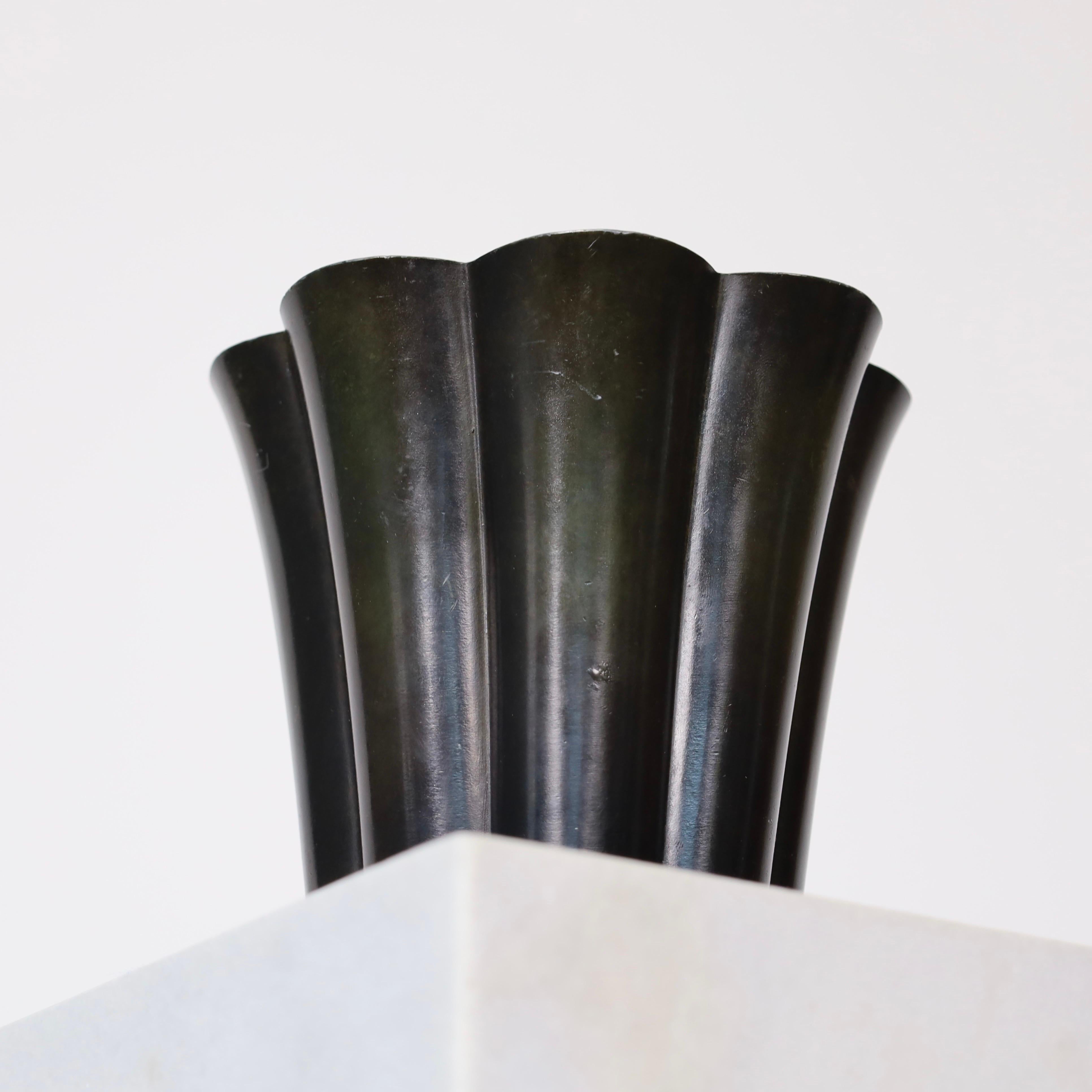 Danois Grand vase Art déco de Just Andersen, années 1940, Danemark en vente