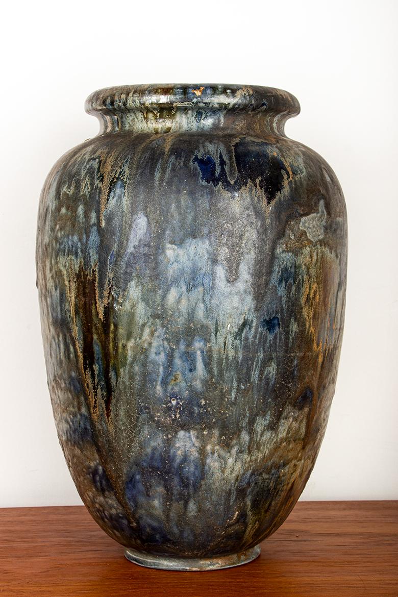 Belga Grande vaso Art Déco, in gres smaltato e blu iridescente, Roger Guérin, 1930 in vendita